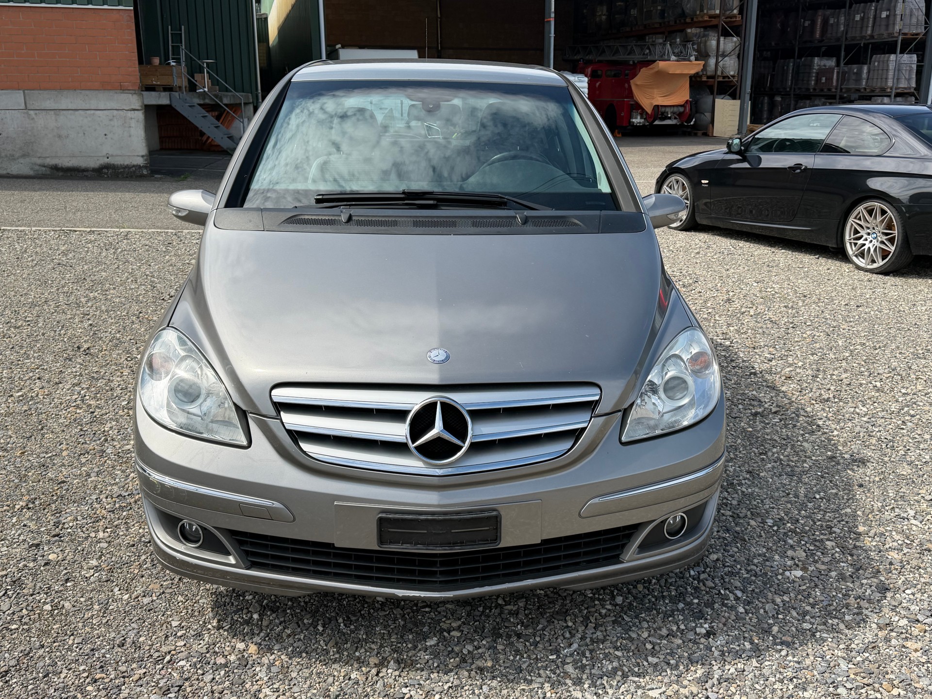 MERCEDES-BENZ B 170