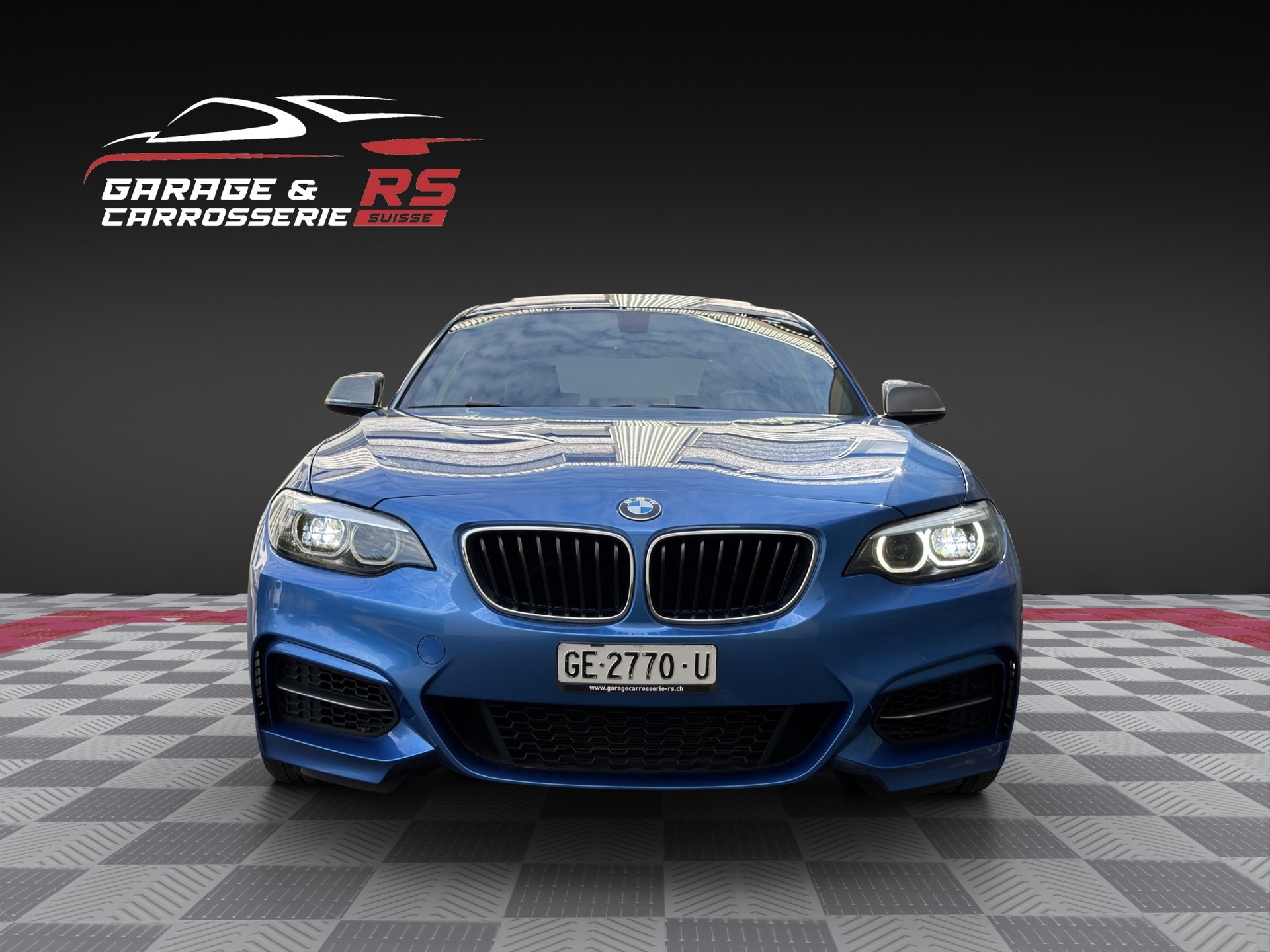 BMW M240i xDrive Steptronic-image-6