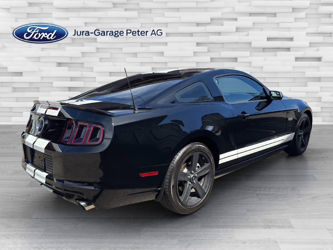 FORD Mustang Coupé 5.0 V8 GT Black-image-5