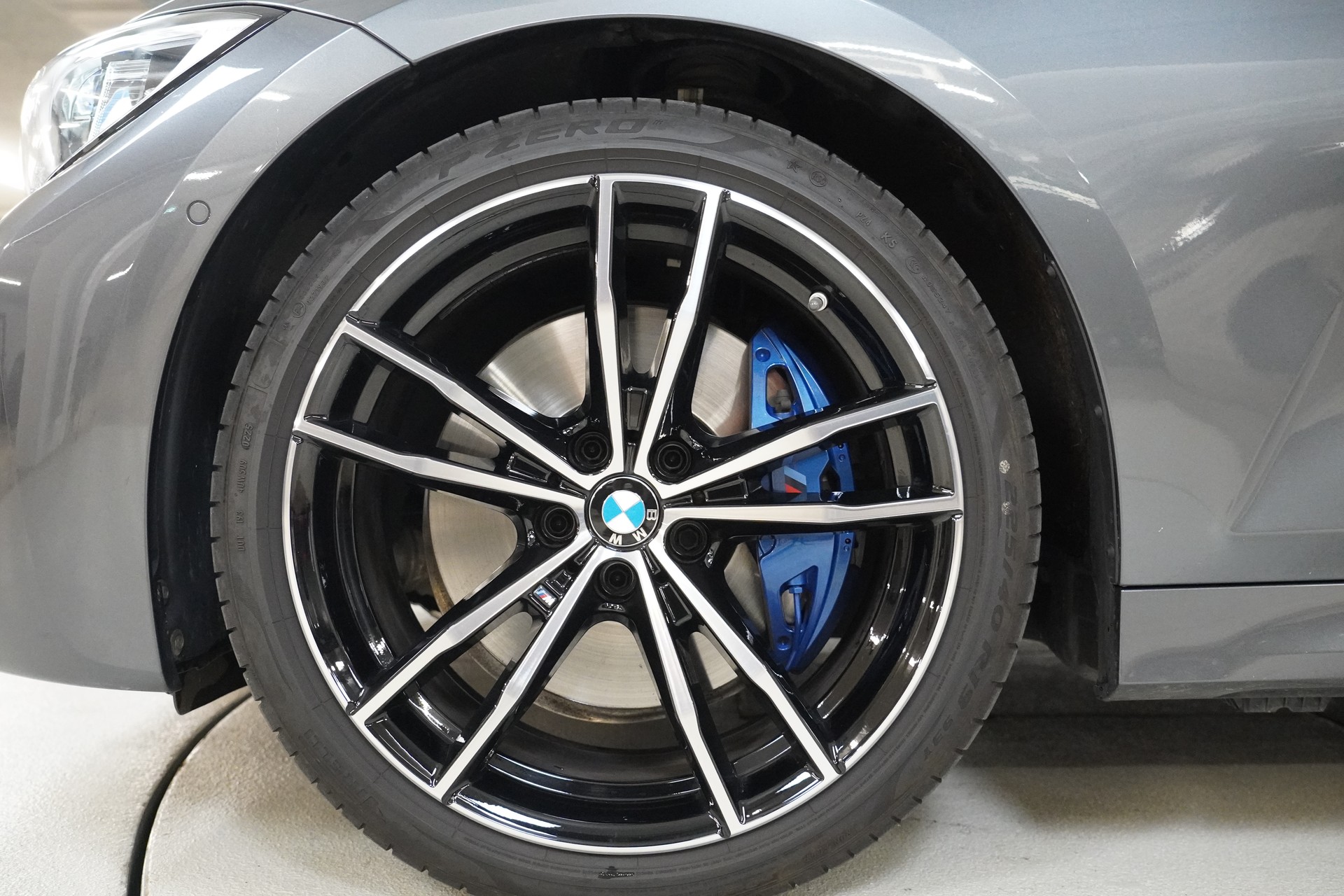 BMW M340d xDrive 48V Touring Steptronic Sport-image-9