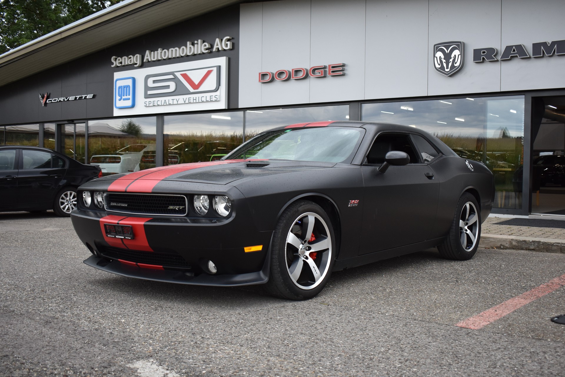 DODGE CHALLENGER 6.4 SRT8 392 V8 HEMI AUT.-image-2