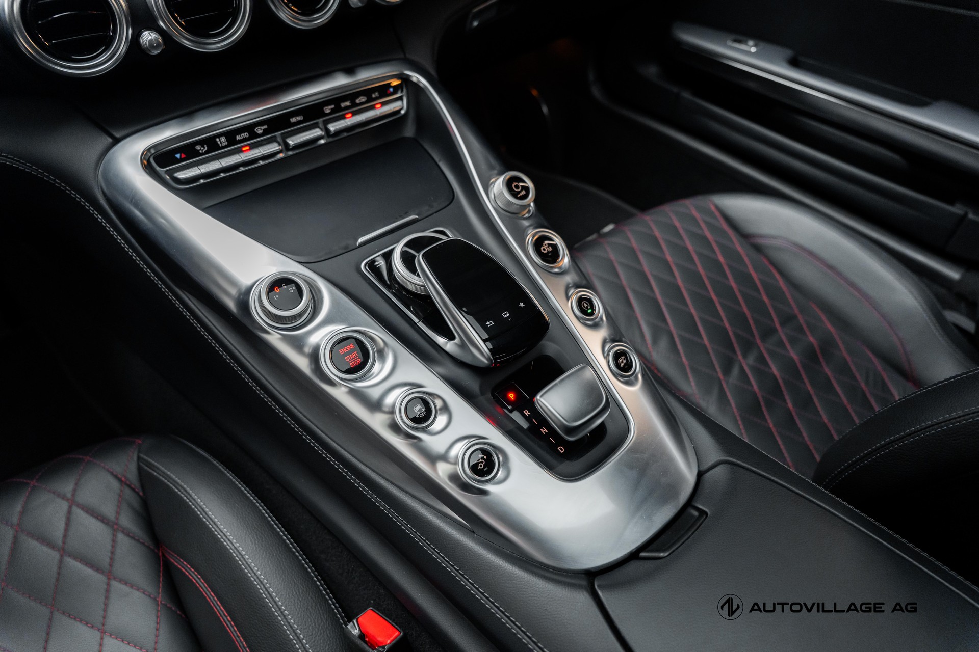 MERCEDES-BENZ AMG GT Speedshift DCT-image-10