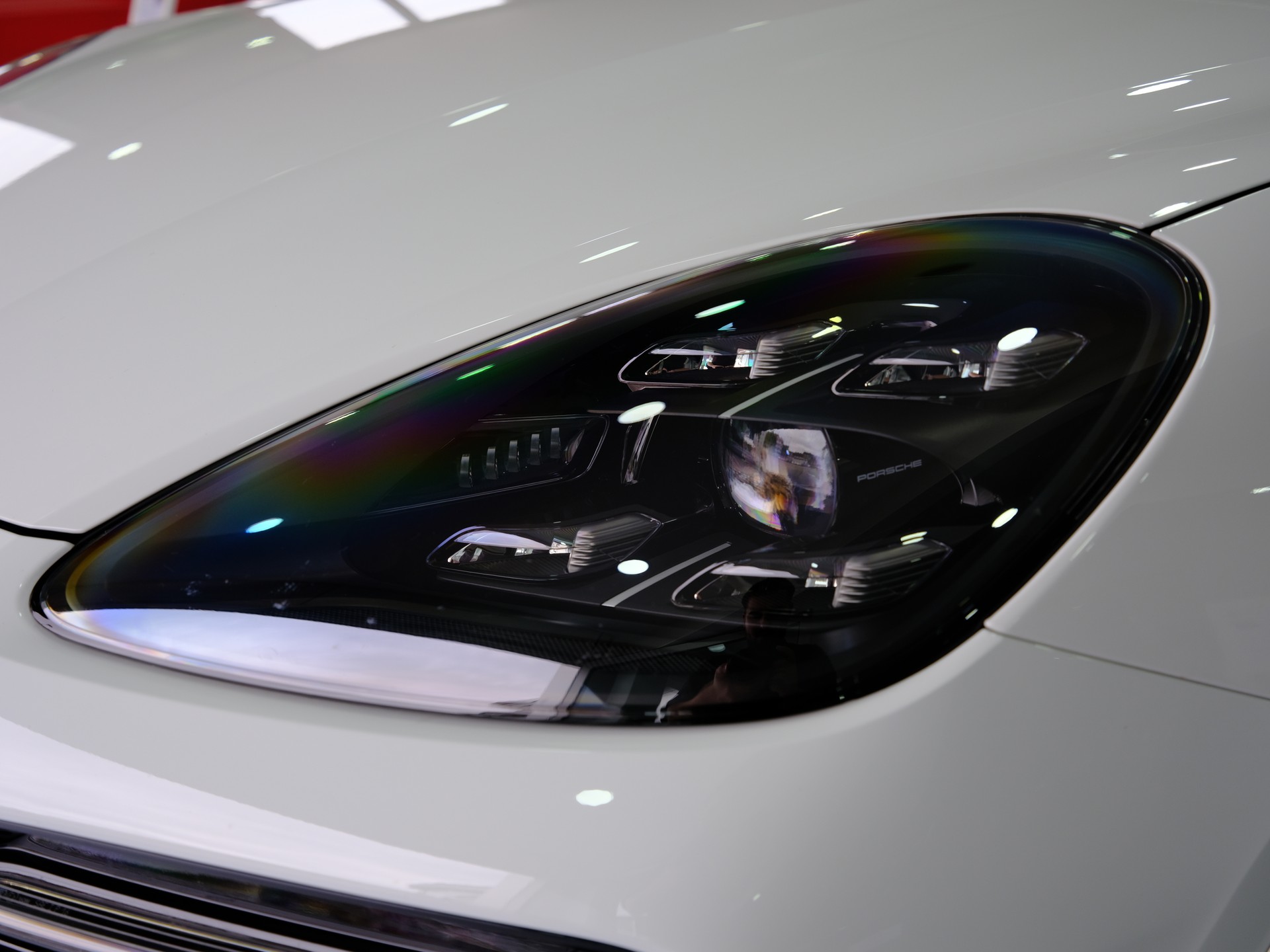 PORSCHE Cayenne GTS *Burmester* *360° Kamera* *Approved Garantie*-image-11