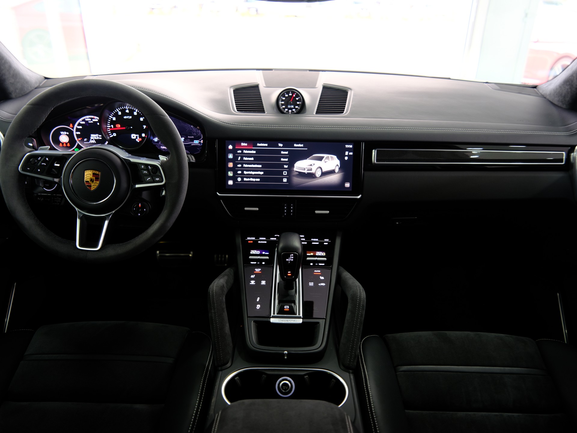 PORSCHE Cayenne GTS *Burmester* *360° Kamera* *Approved Garantie*-image-31