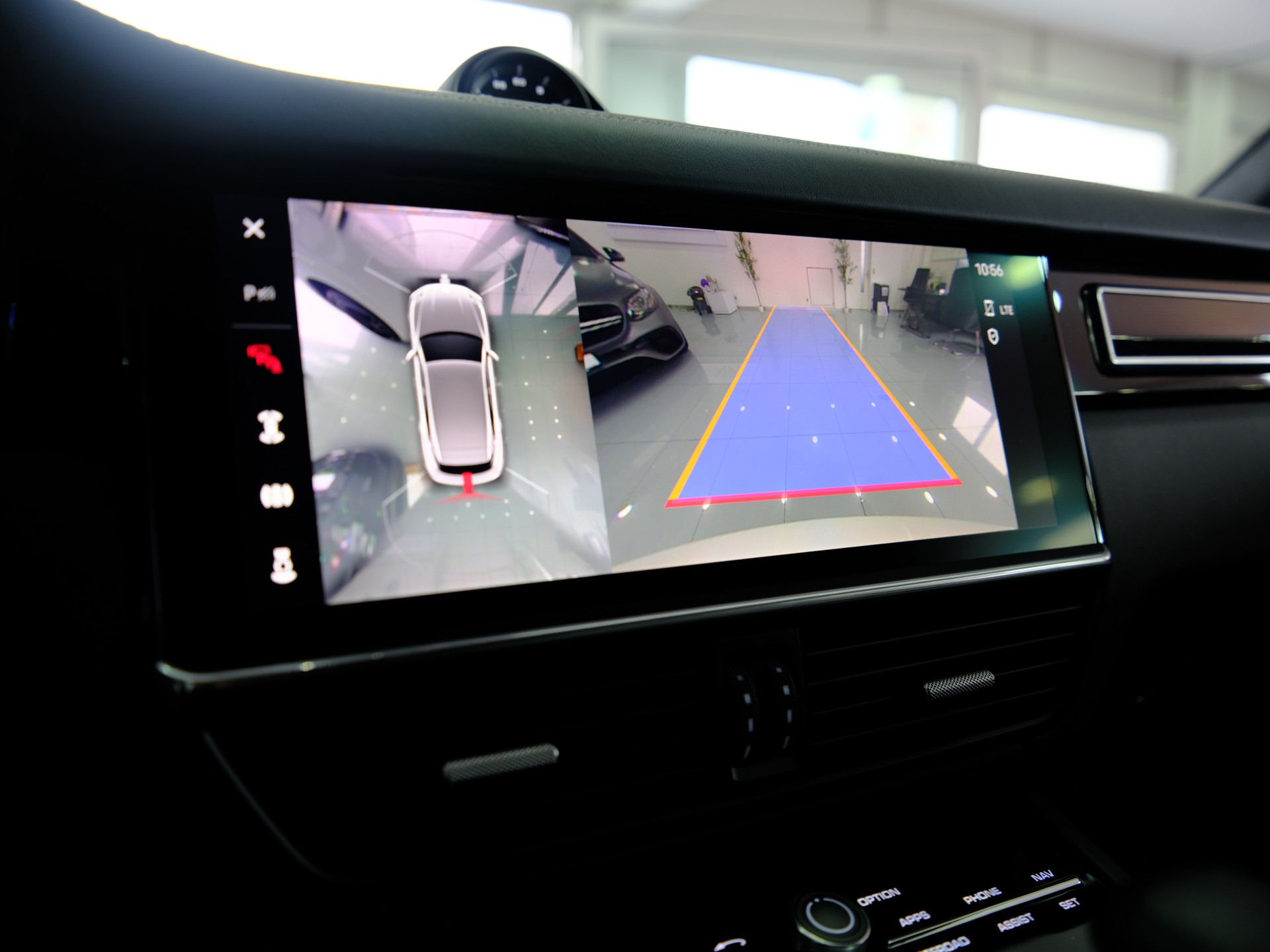 PORSCHE Cayenne GTS *Burmester* *360° Kamera* *Approved Garantie*-image-29