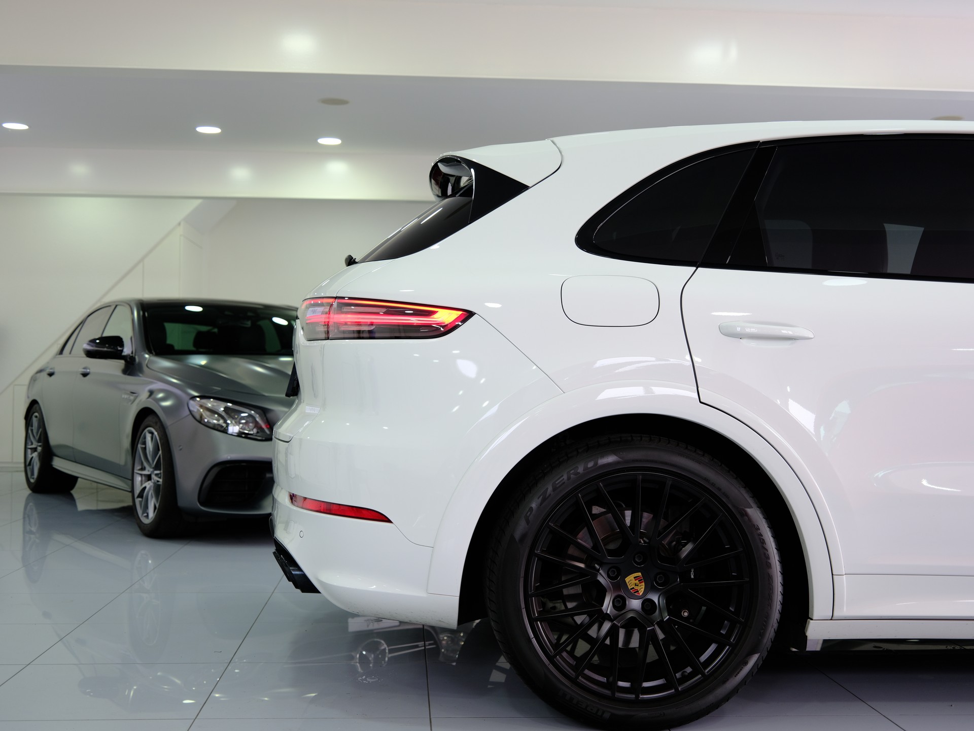 PORSCHE Cayenne GTS *Burmester* *360° Kamera* *Approved Garantie*-image-7