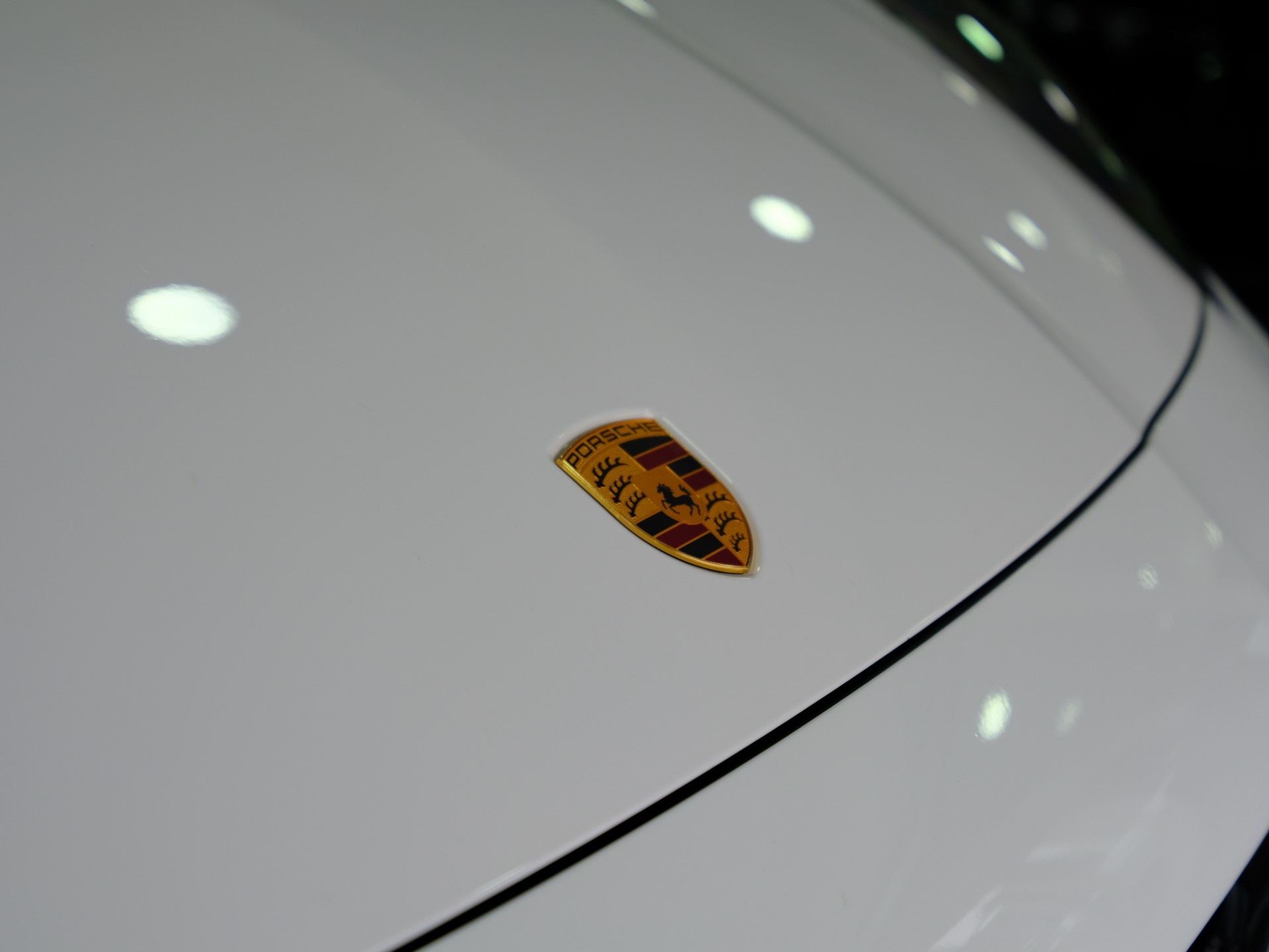 PORSCHE Cayenne GTS *Burmester* *360° Kamera* *Approved Garantie*-image-12