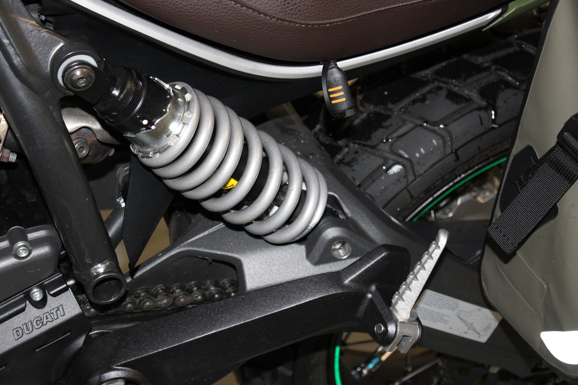 DUCATI Scrambler 800 Urban Enduro-image-10