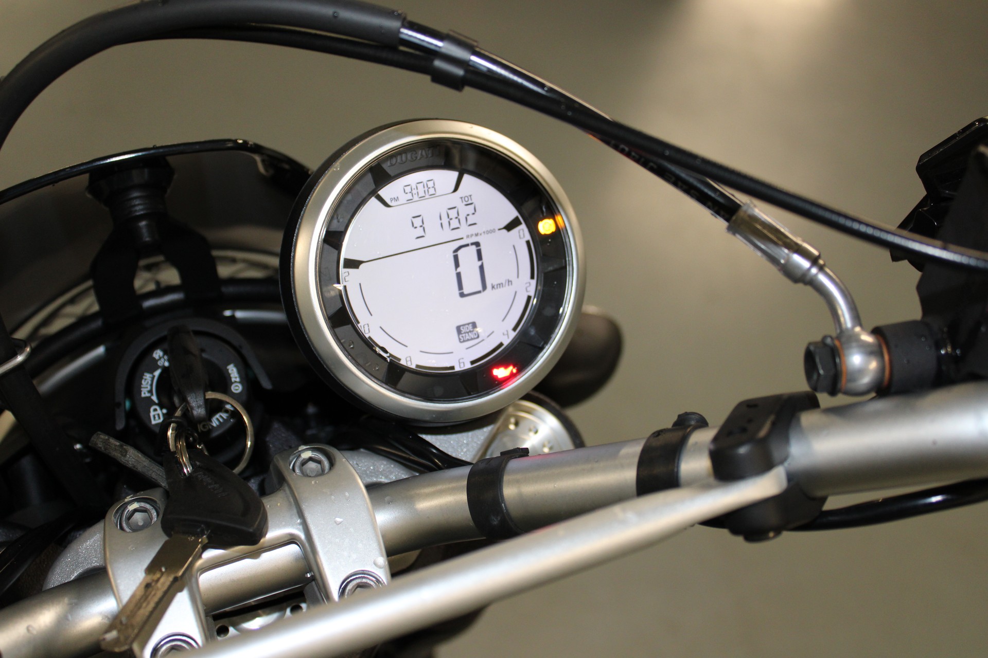 DUCATI Scrambler 800 Urban Enduro-image-8