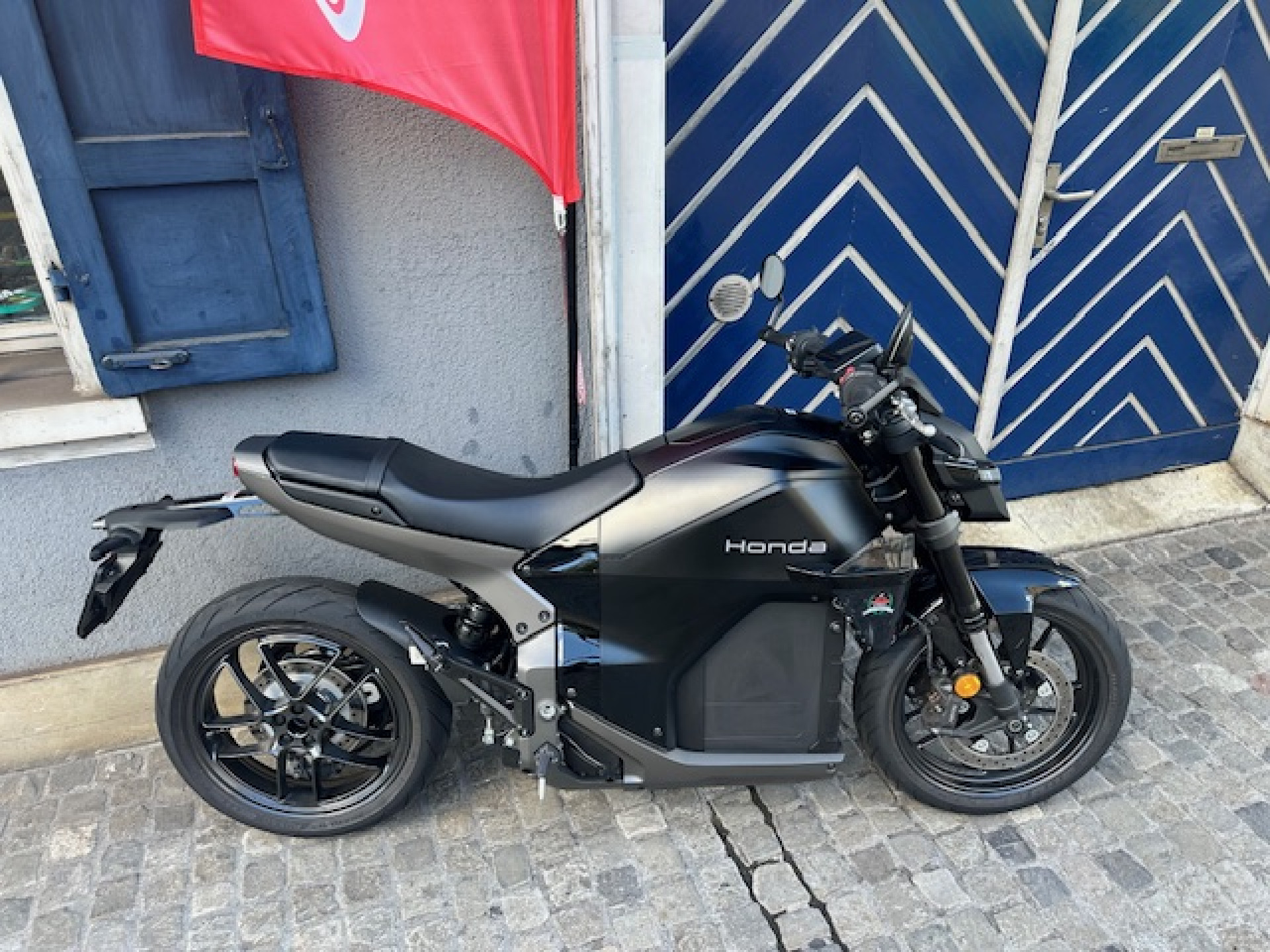 HONDA WN7 ELECTRIC-image-6