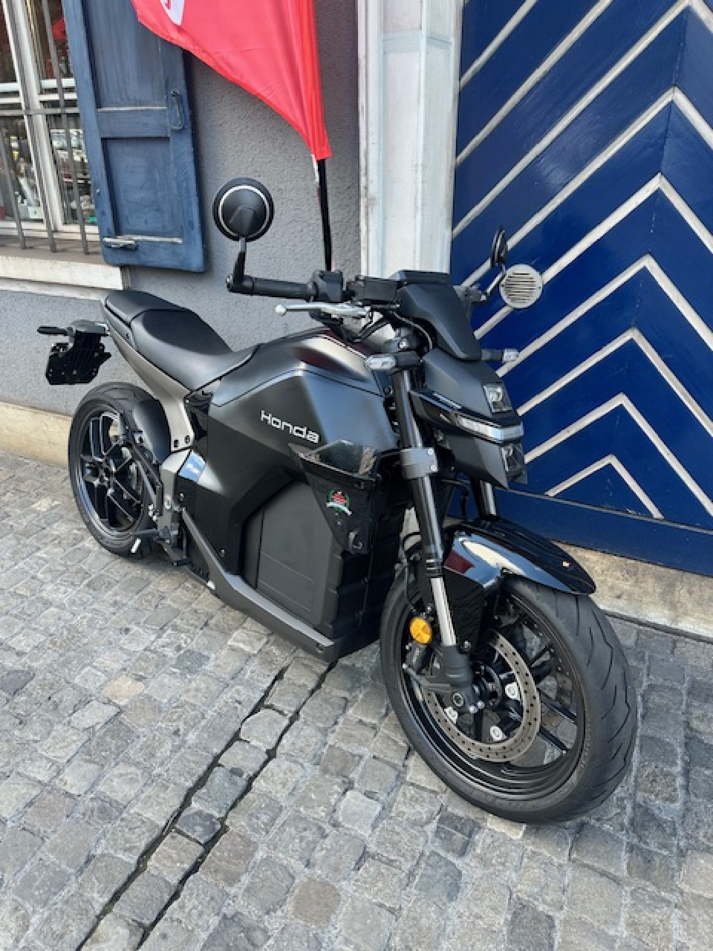 HONDA WN7 ELECTRIC-image-5