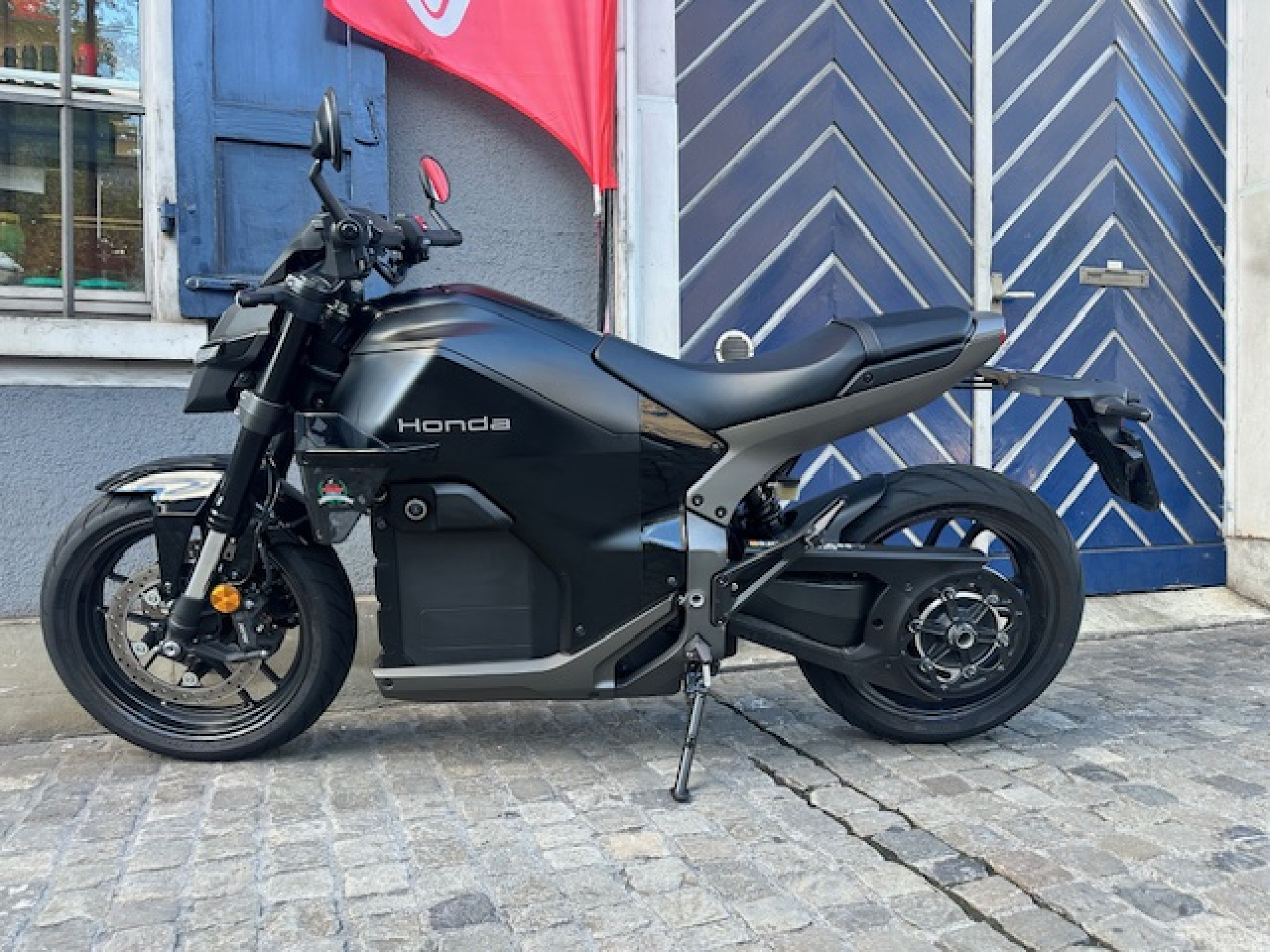 HONDA WN7 ELECTRIC-image-2