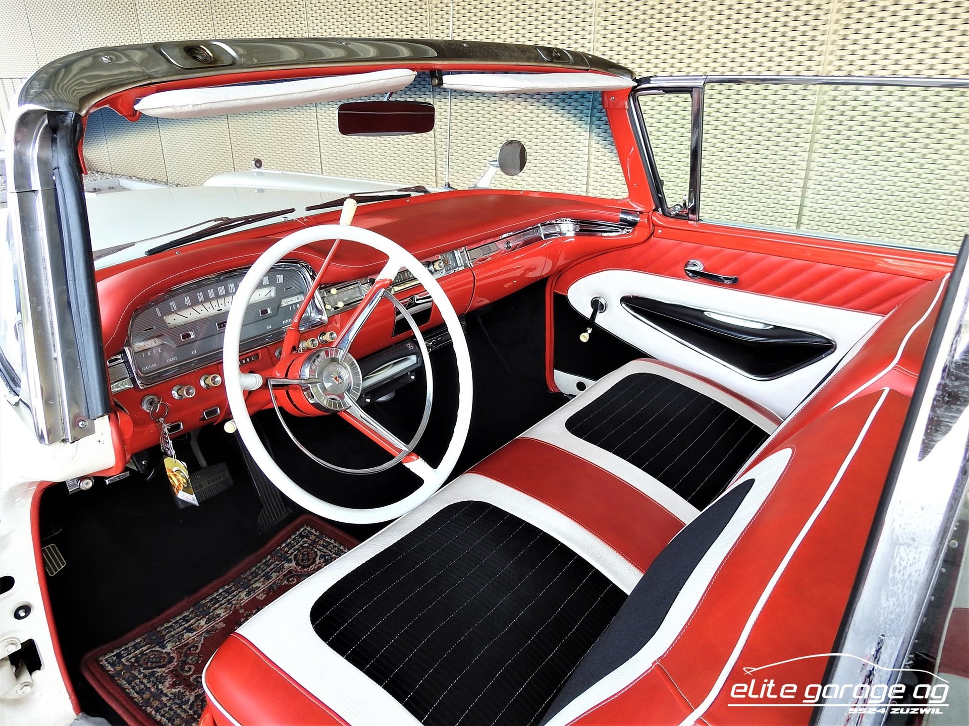 FORD FAIRLANE 500 SKYLINER-image-9