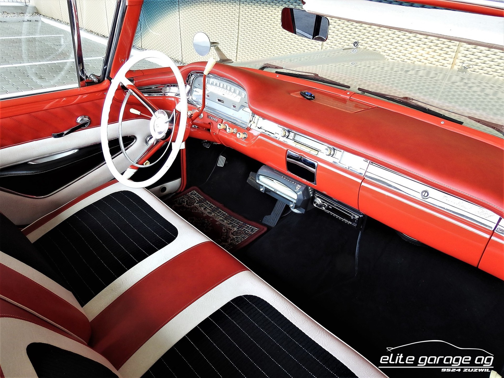 FORD FAIRLANE 500 SKYLINER-image-13