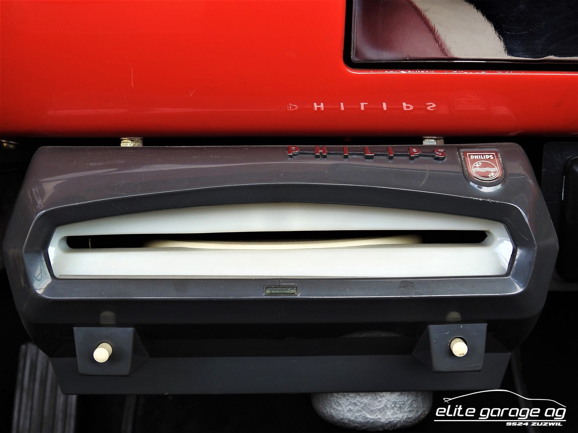 FORD FAIRLANE 500 SKYLINER-image-15