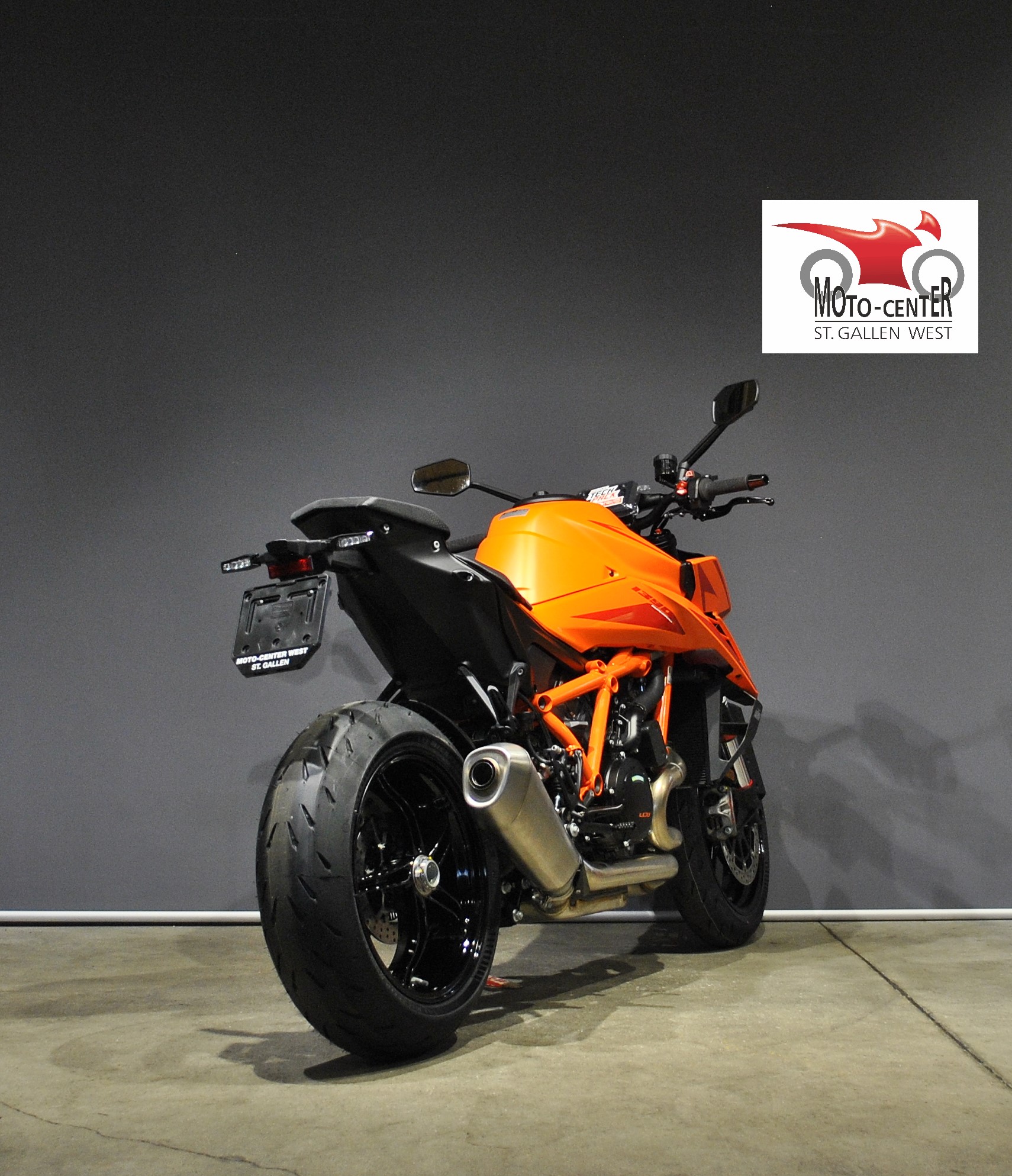 KTM 1390 Super Duke R-image-4