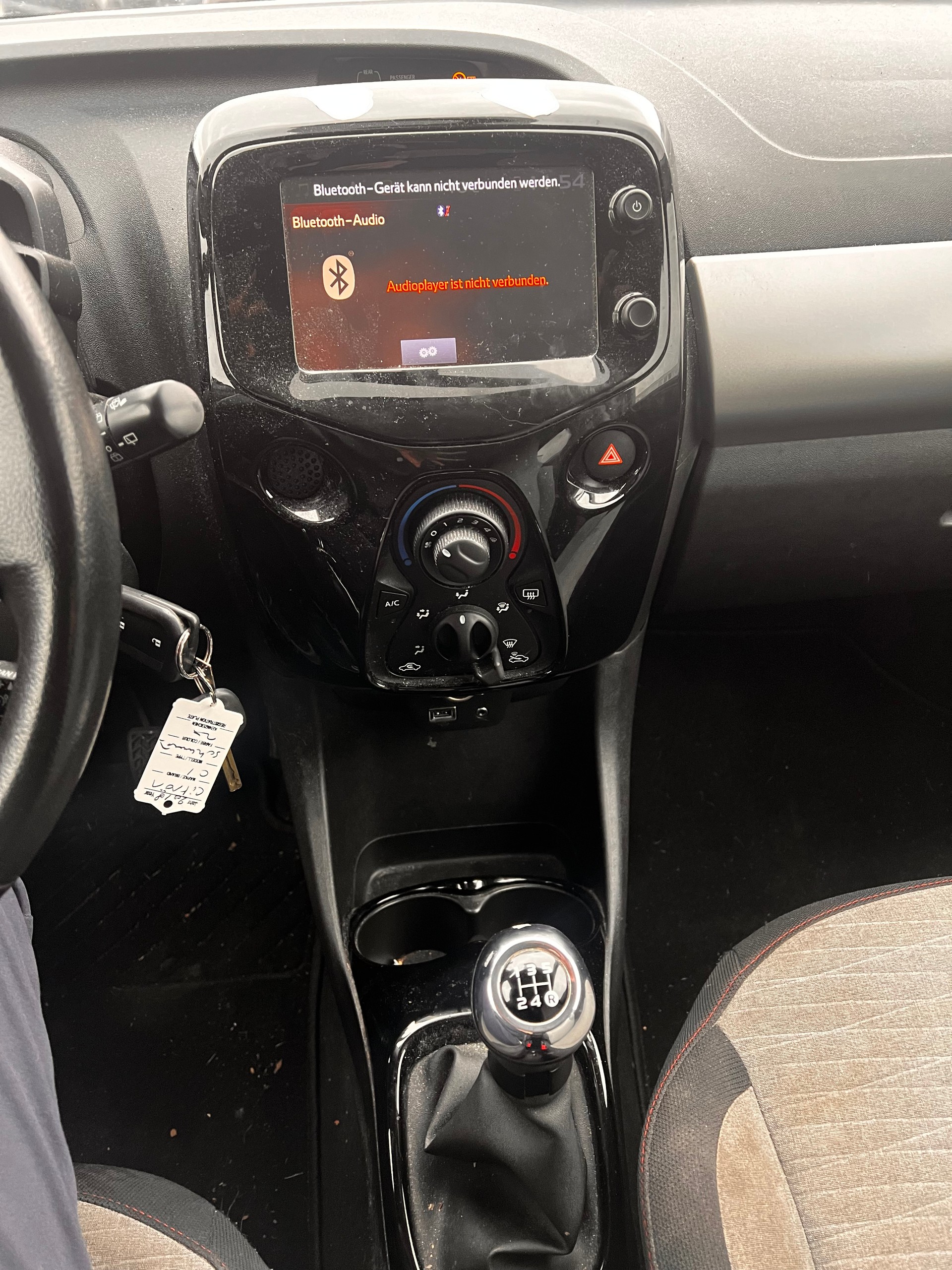 CITROEN C1 1.2 VTi Feel-image-13