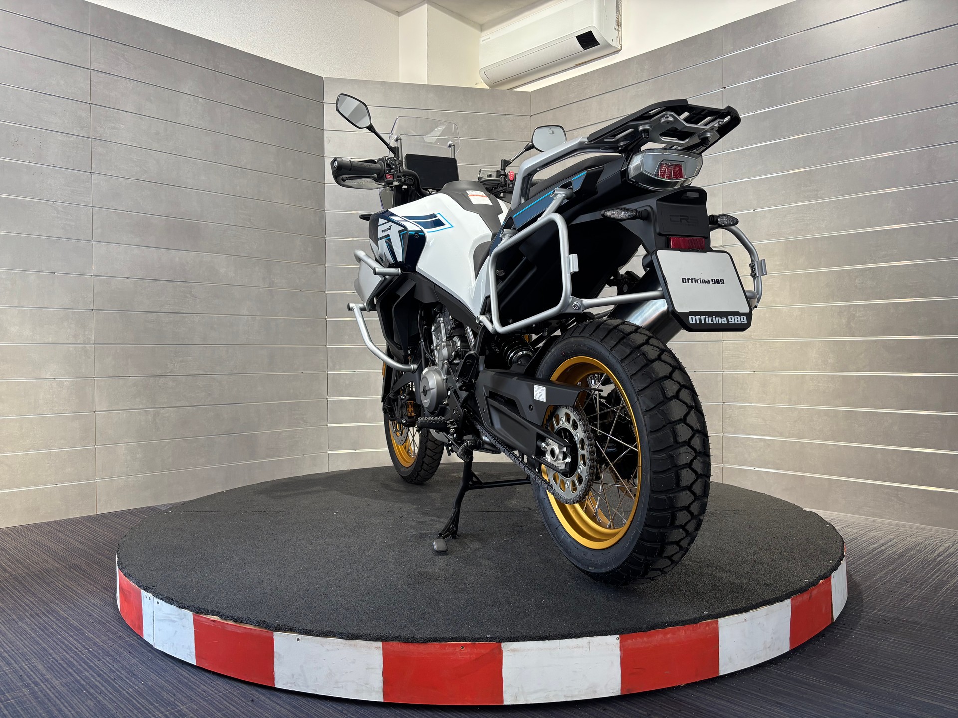 CF MOTO 800 MT Explorer-image-3