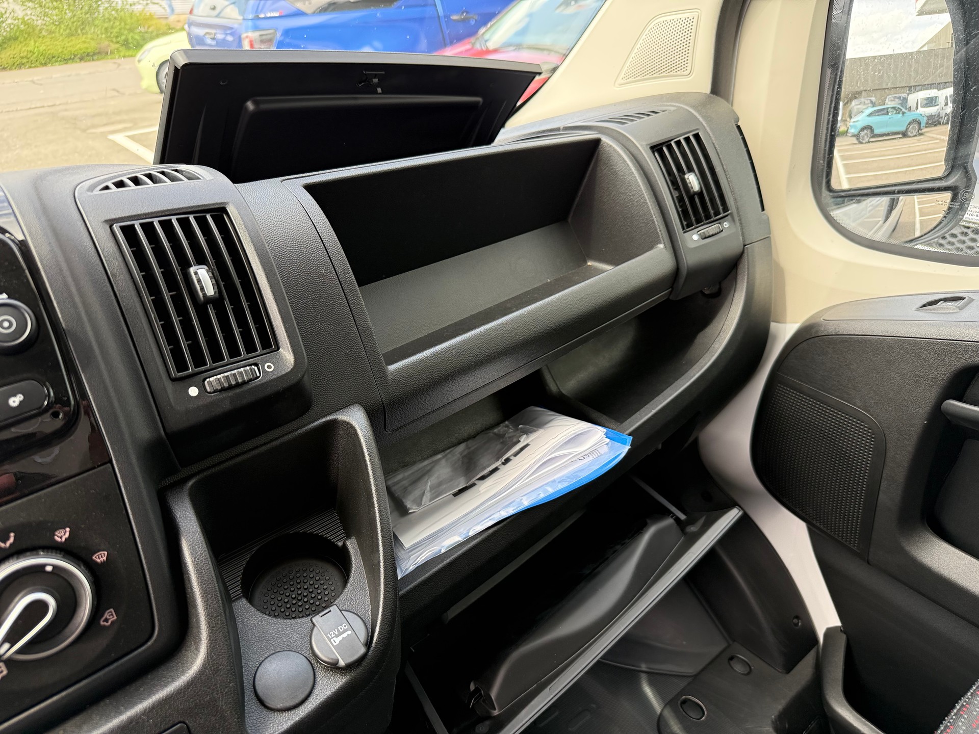 FIAT Ducato 35 L3H2 2.2MTJ 140 PS 7 Sitze 270° Garantie bis 10.2027 / 120'000 km-image-16