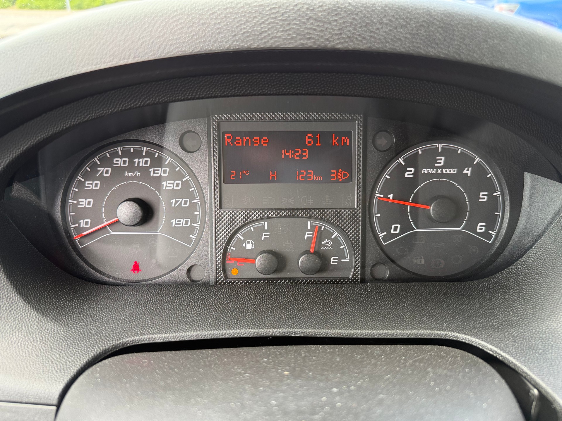 FIAT Ducato 35 L3H2 2.2MTJ 140 PS 7 Sitze 270° Garantie bis 10.2027 / 120'000 km-image-12