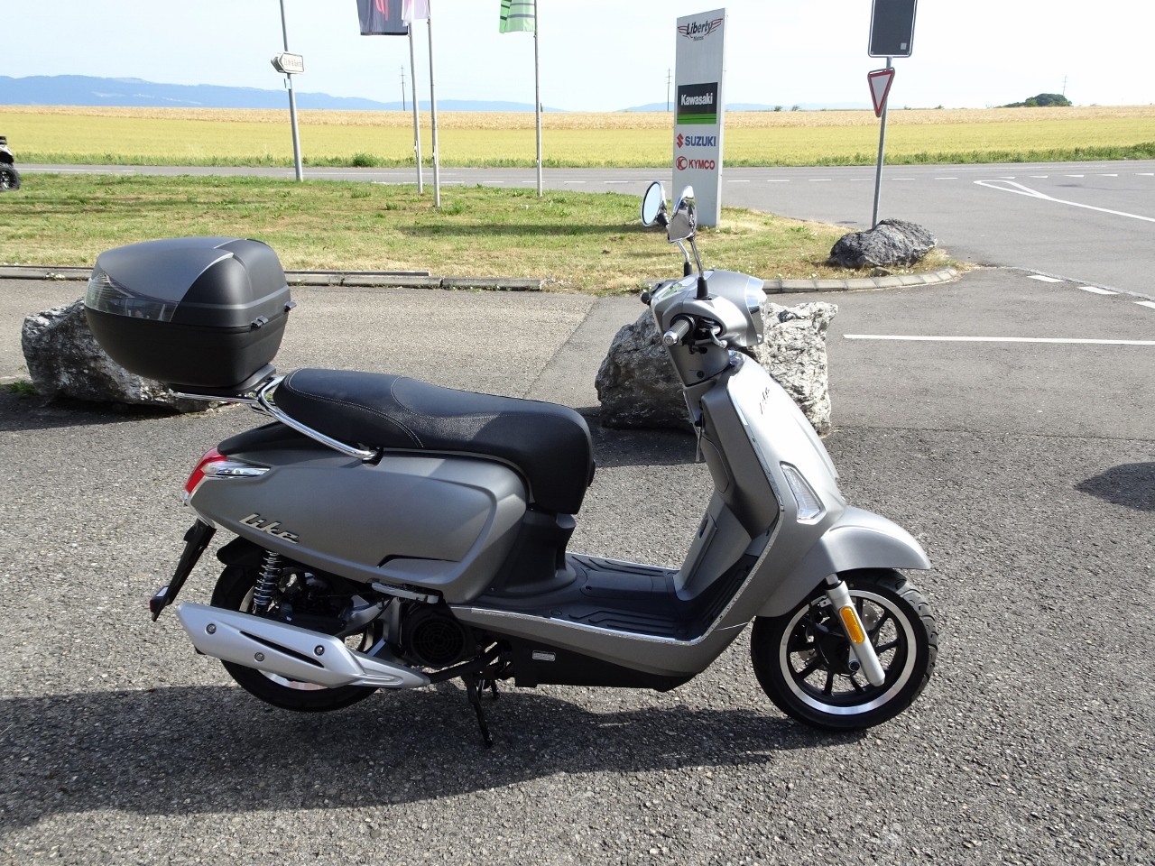 KYMCO Like 125i Topcase-image-0