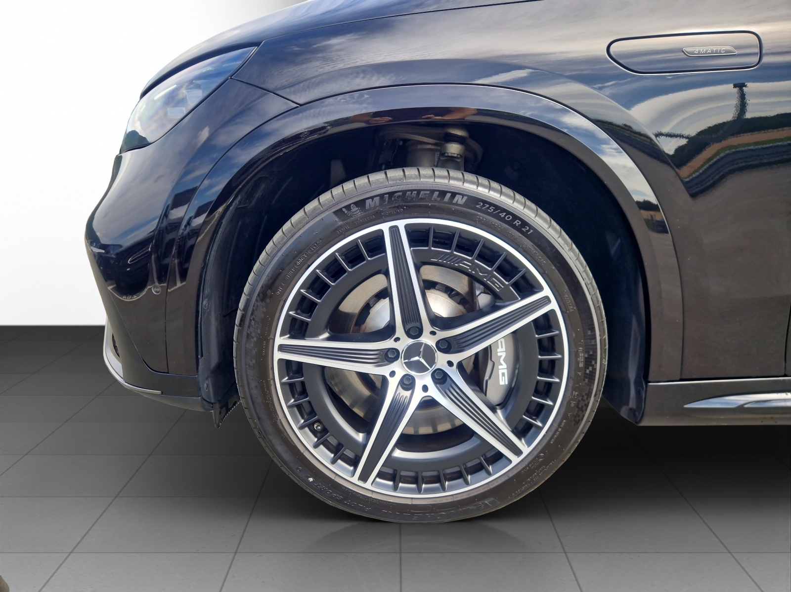 MERCEDES-BENZ EQE SUV AMG 43 4 Matic-image-5