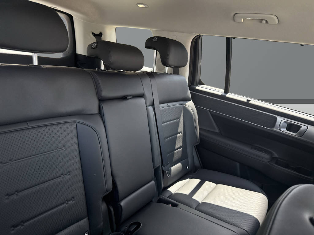 HYUNDAI Santa Fe 1.6 T-GDi PHEV Vertex-image-11