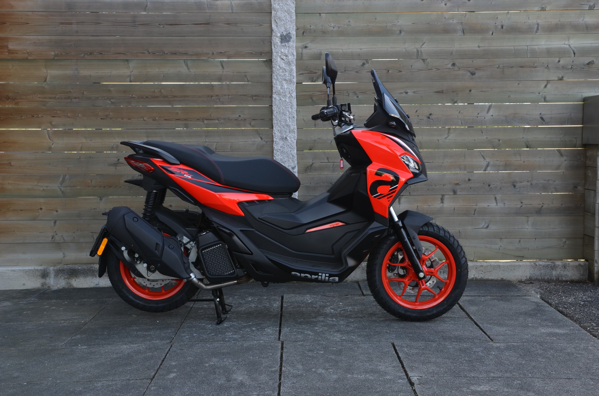 APRILIA SR 125 GT Sport ABS E5+-image-0