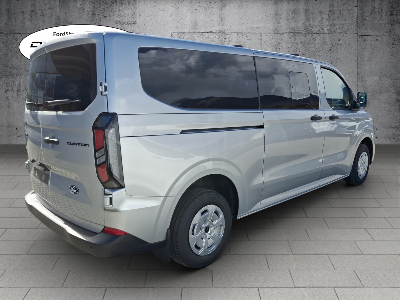 FORD Transit Custom Combi 320 L2H1 Trend Automatique-image-2