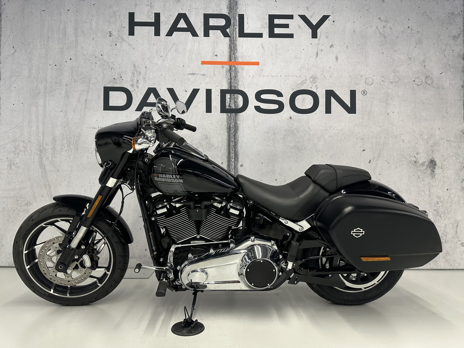 HARLEY-DAVIDSON FLSB 1745 Softail Sport Glide 107-image-3