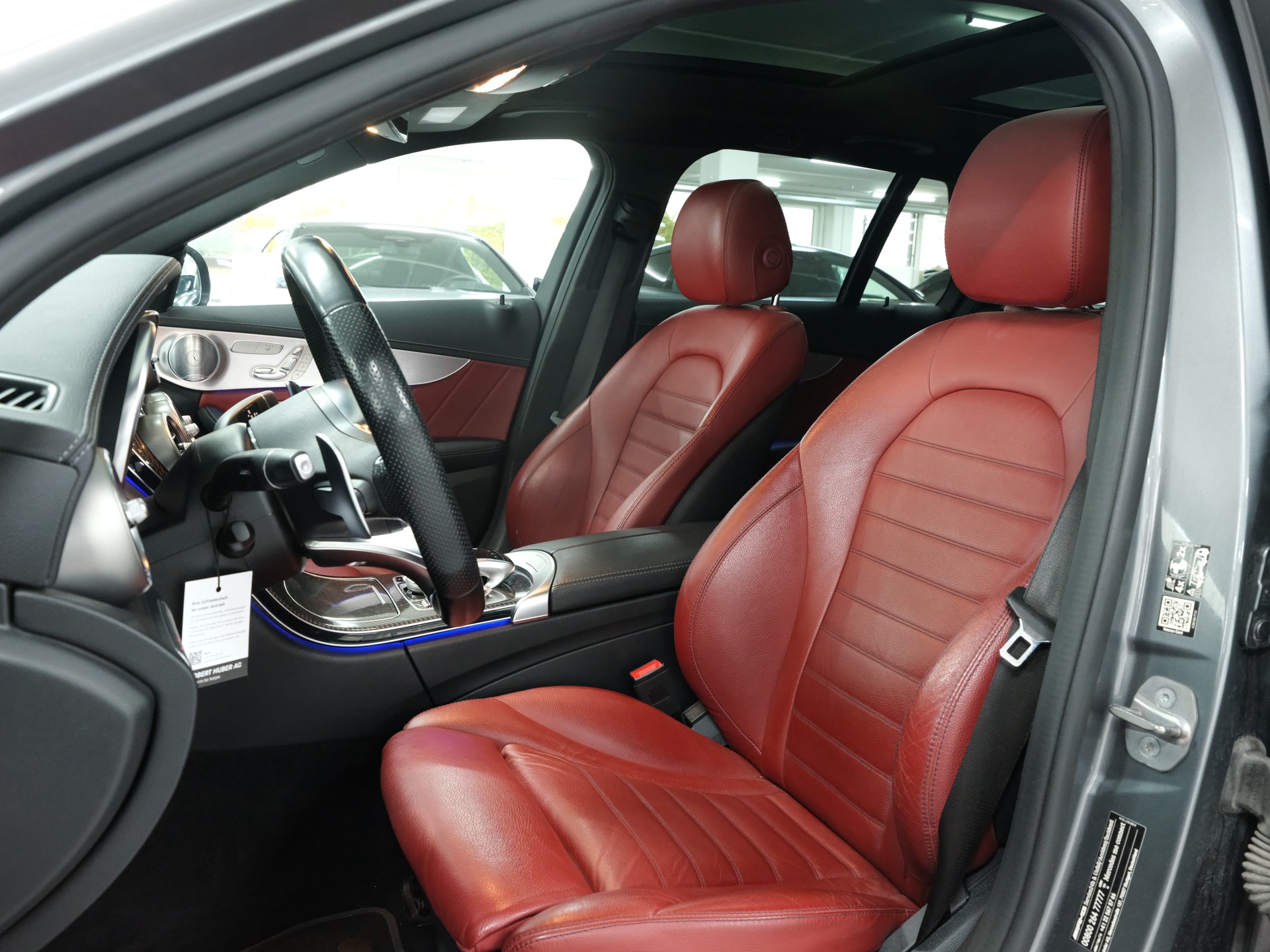 MERCEDES-BENZ C 43 AMG 4Matic 9G-Tronic-image-10