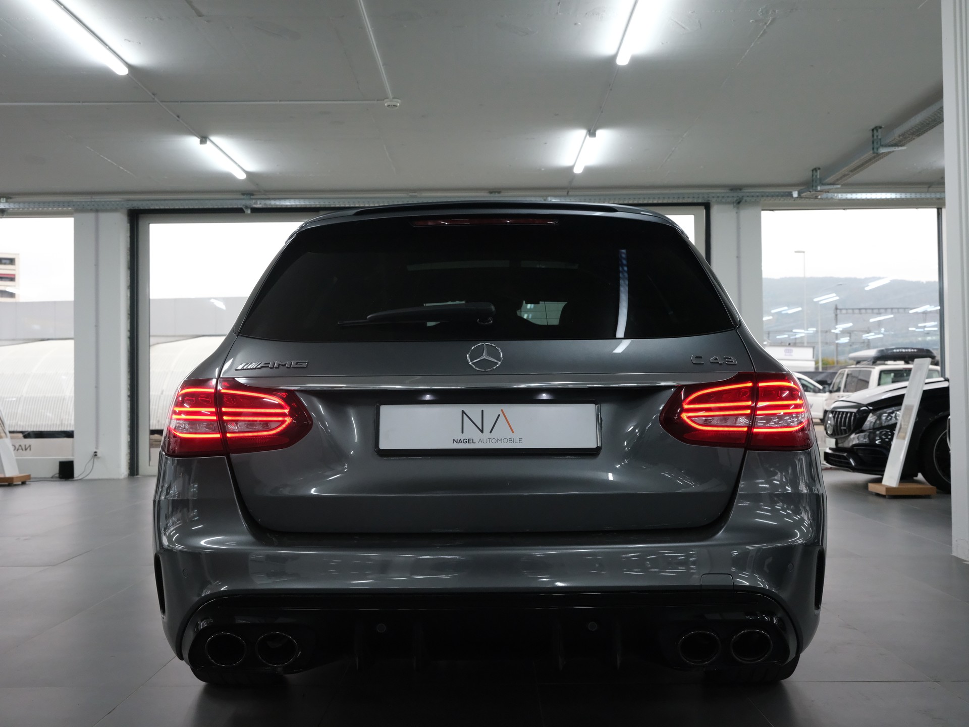 MERCEDES-BENZ C 43 AMG 4Matic 9G-Tronic-showroom-element-3