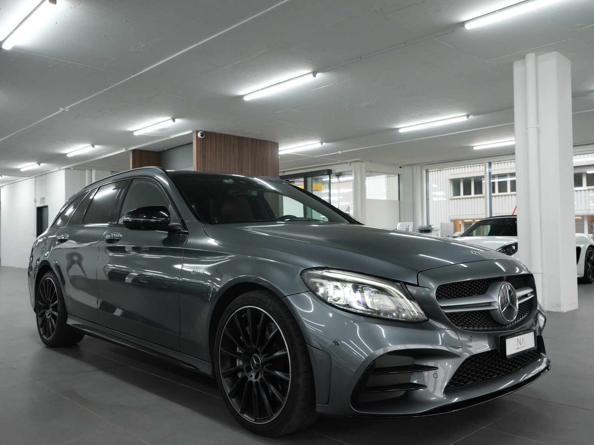 MERCEDES-BENZ C 43 AMG 4Matic 9G-Tronic-showroom-element-1