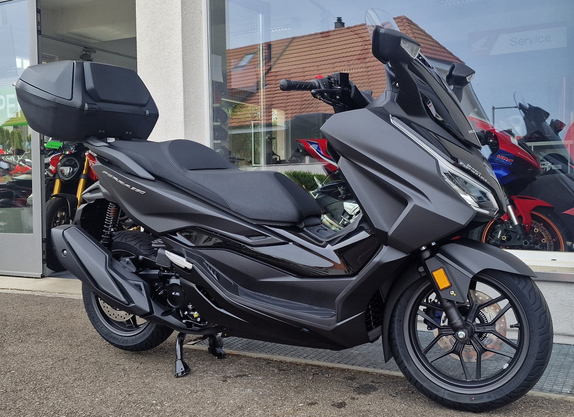 HONDA Forza 125 Smart Top Box 2026-image-8