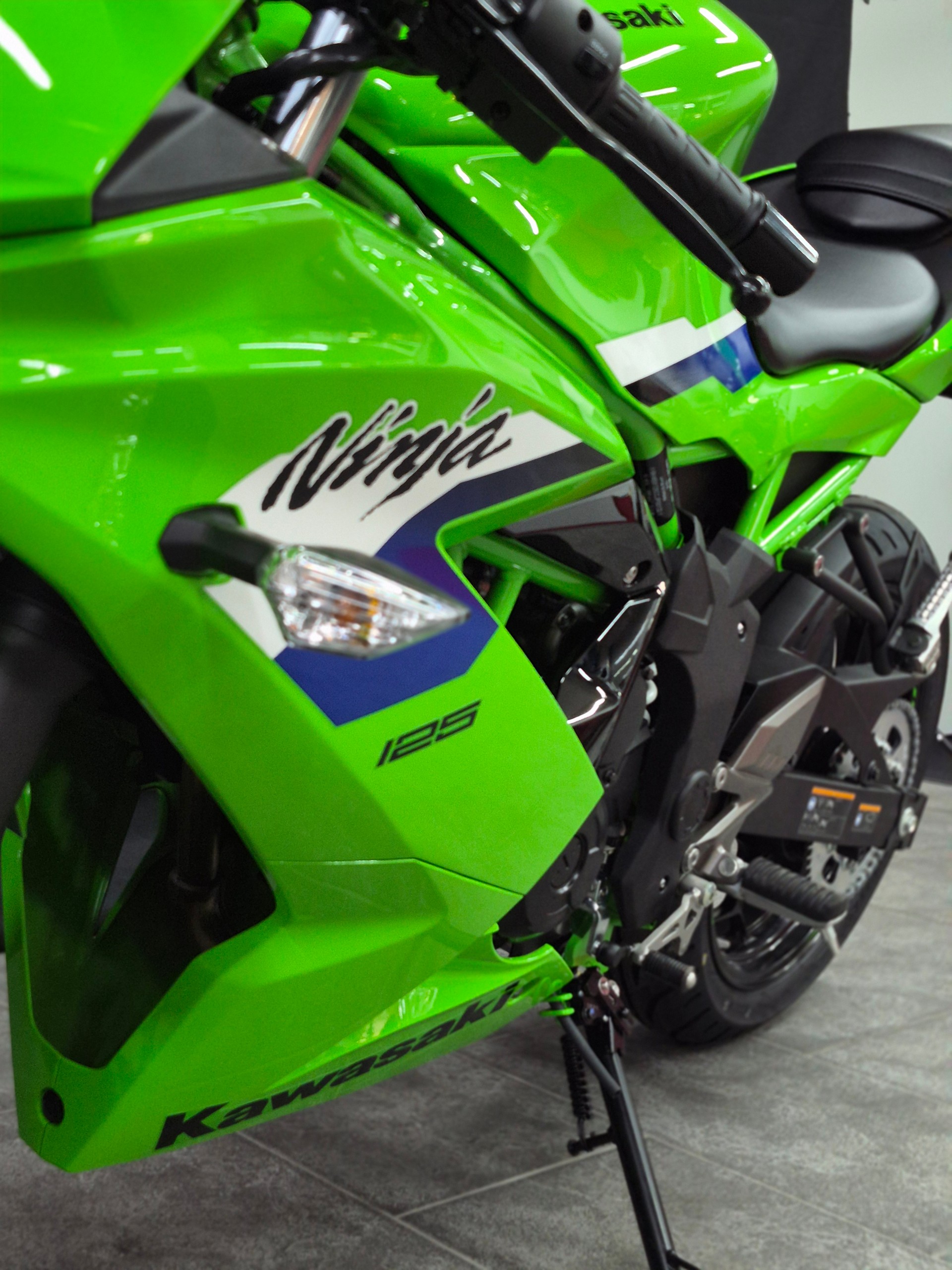 KAWASAKI Ninja 125 MY26-image-15