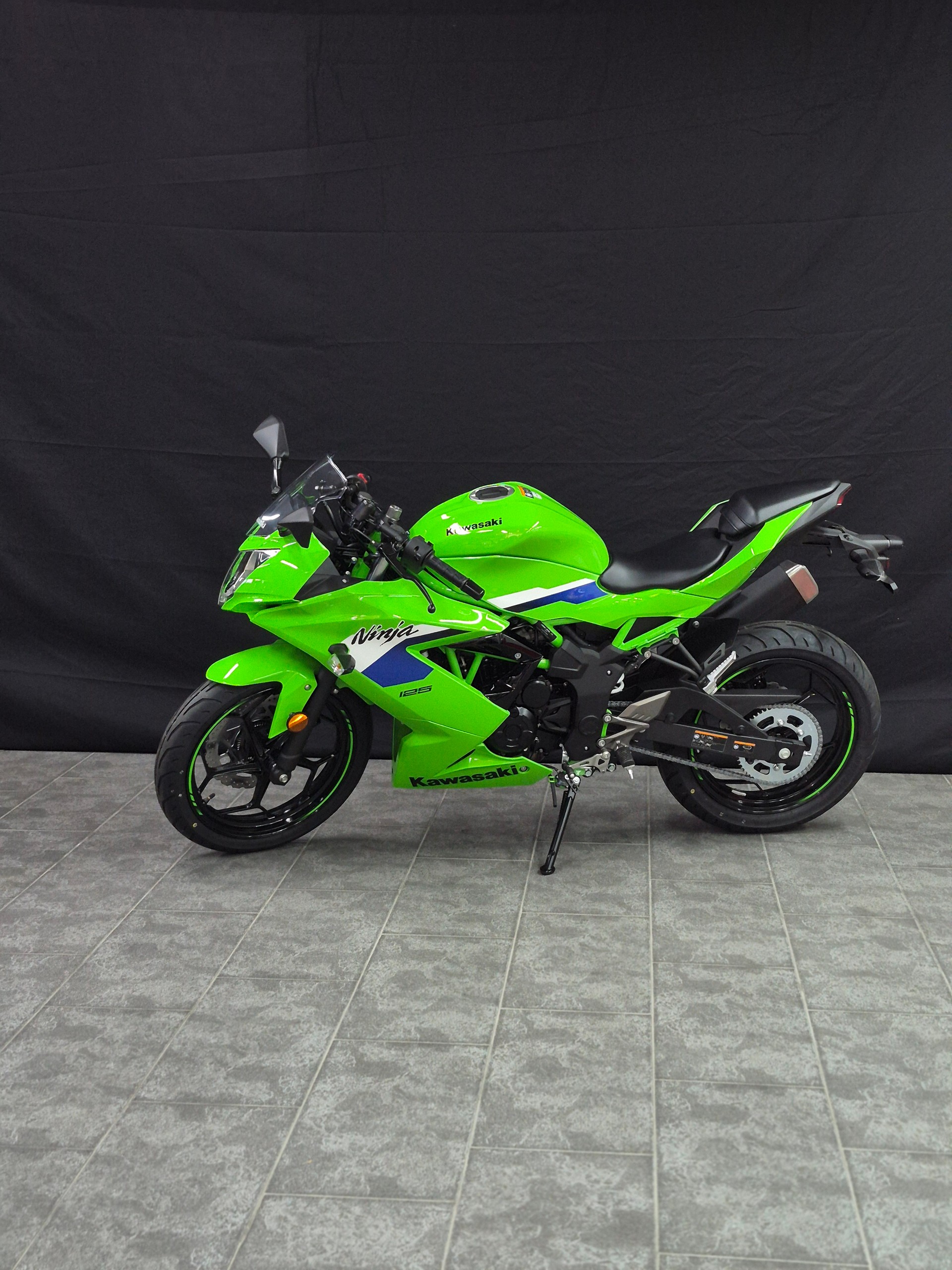 KAWASAKI Ninja 125 MY26-image-10