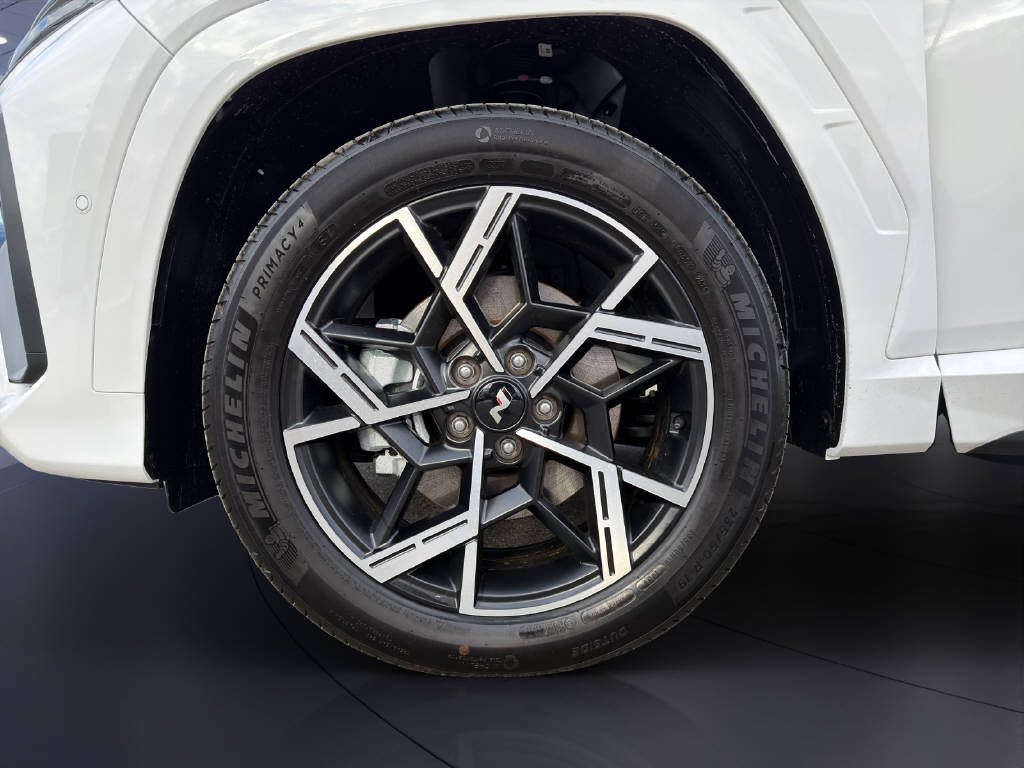HYUNDAI TUCSON 1.6 T-GDi PHEV N-Line LUX 4WD-image-6