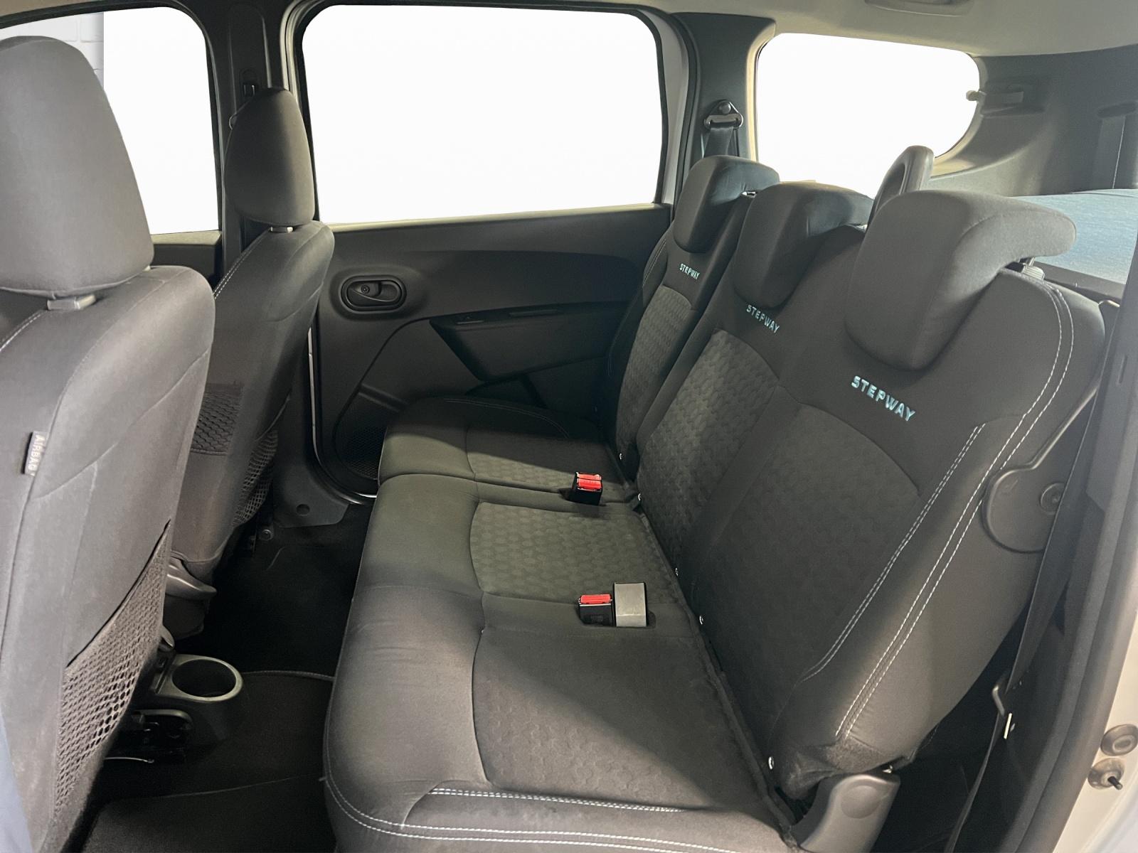 DACIA Lodgy 1.2 TCe Stepway S/S 7P-image-5