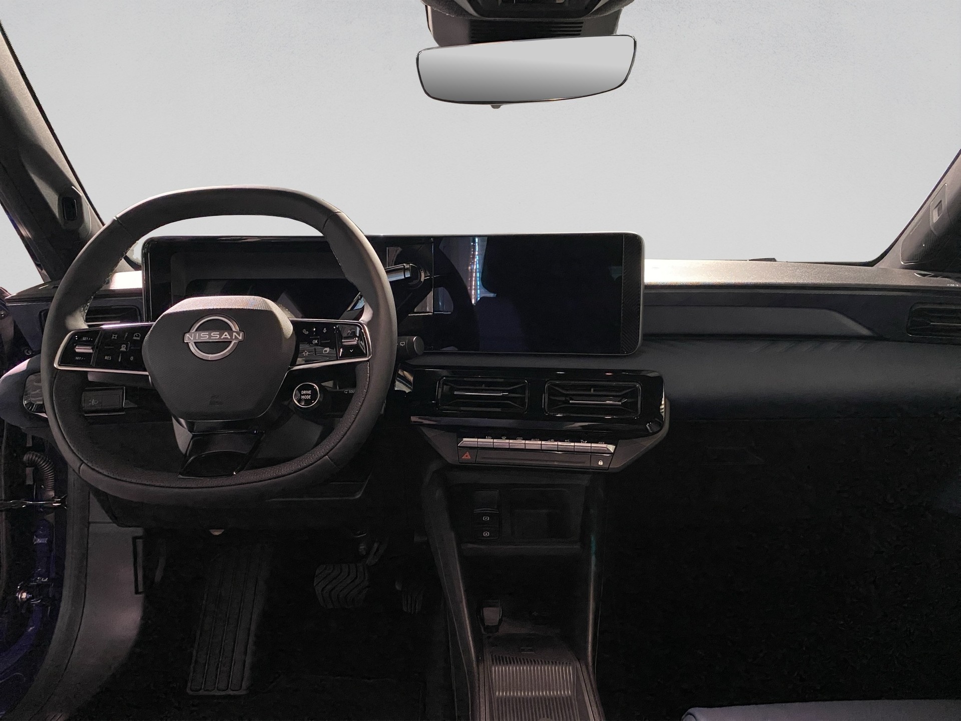 NISSAN Micra 52kWh Evolve-image-13