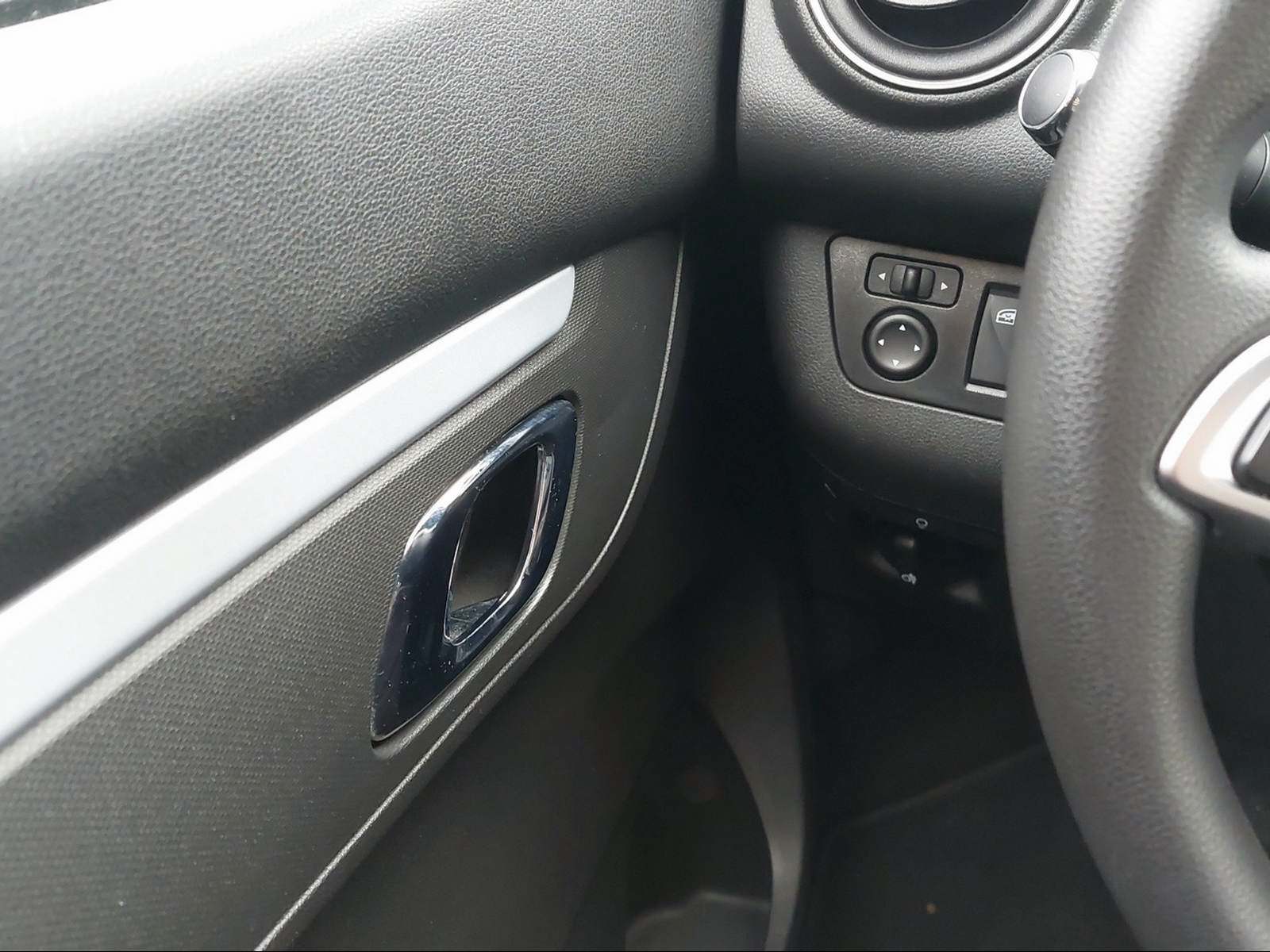 DACIA Spring Expression-image-14