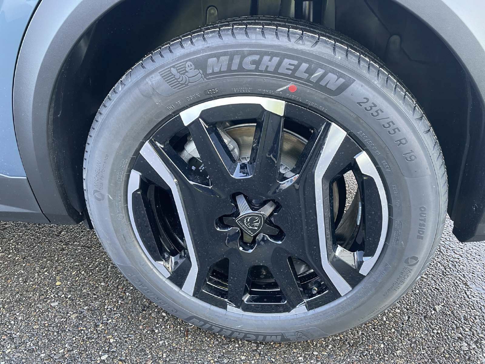 PEUGEOT 3008 1.6 PHEV Allure-image-7