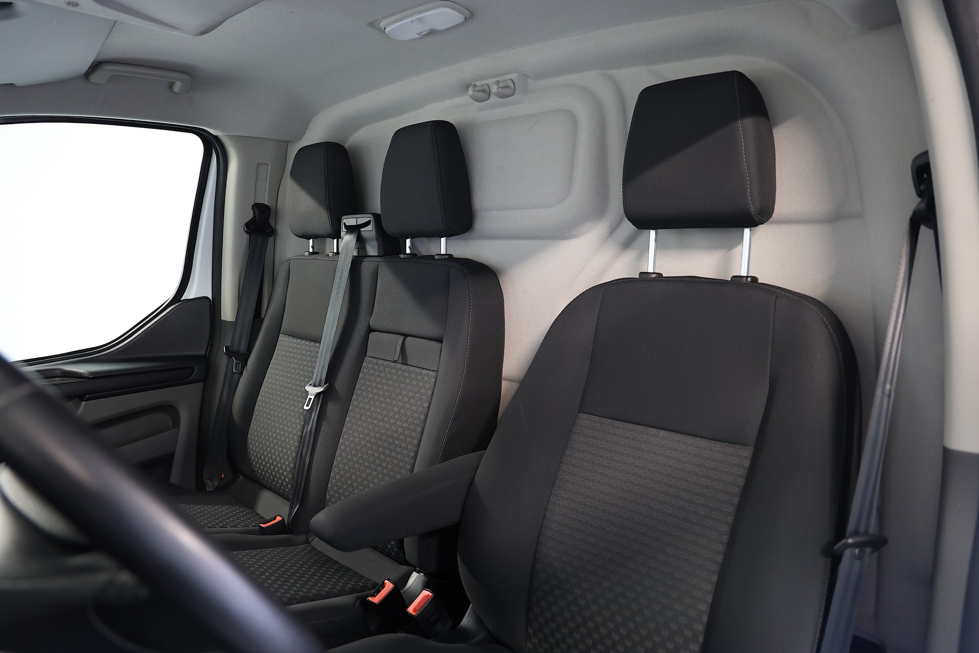 FORD Transit Custom Van 320 L2H1 Trend-image-11