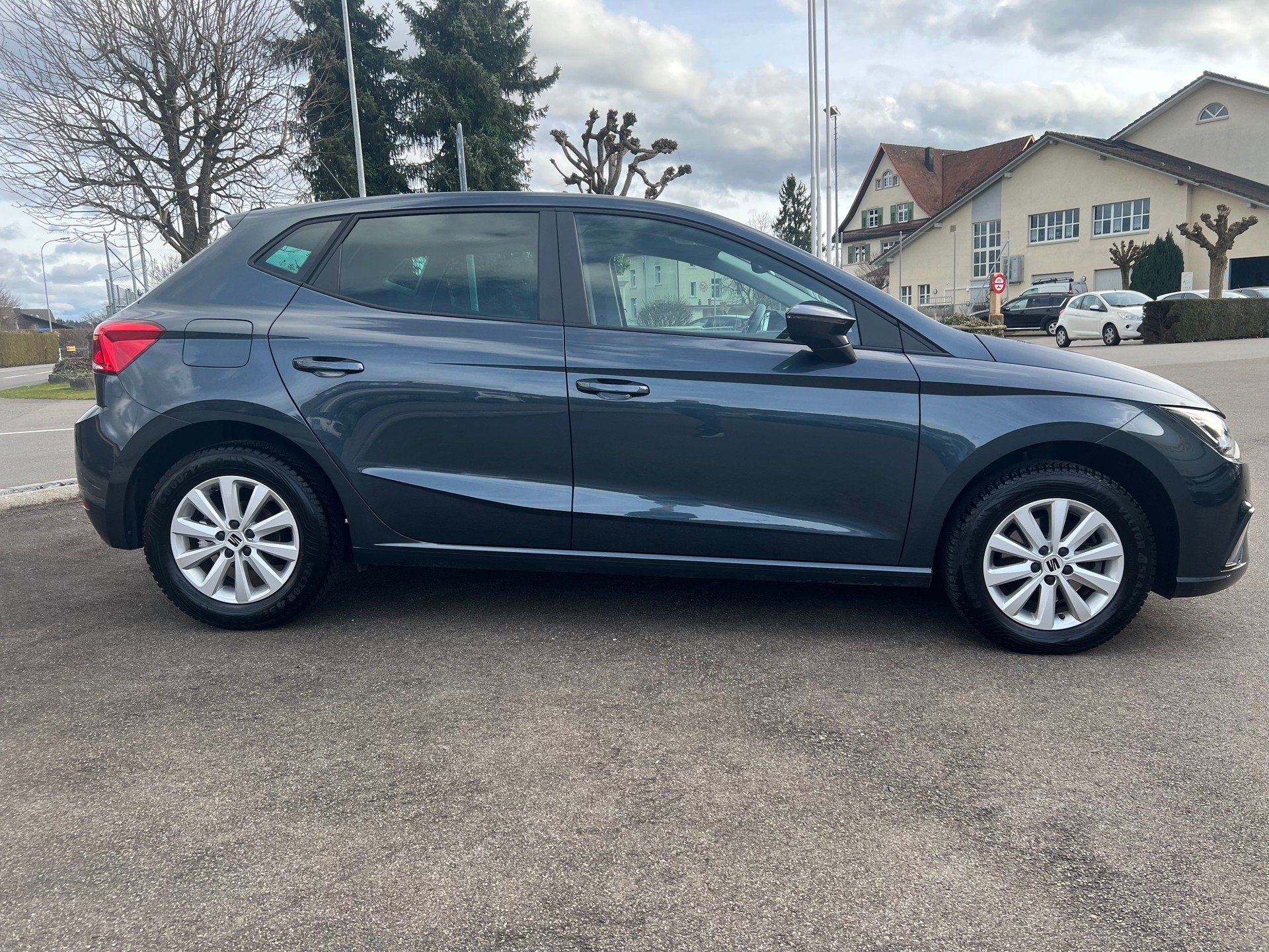 SEAT Ibiza 1.0 EcoTSI Style DSG-showroom-element-3