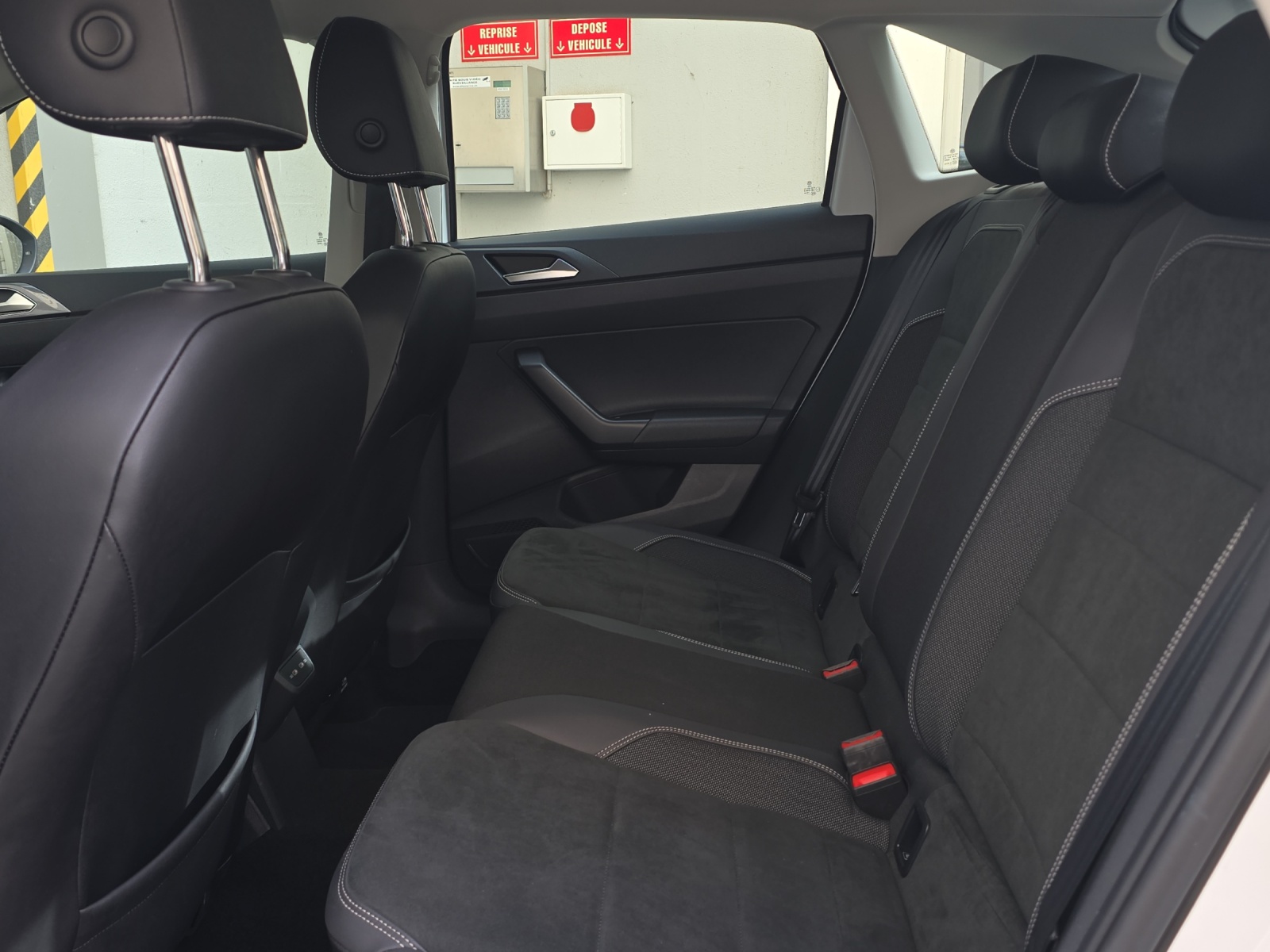 VW Taigo 1.5 TSI Style DSG-image-5