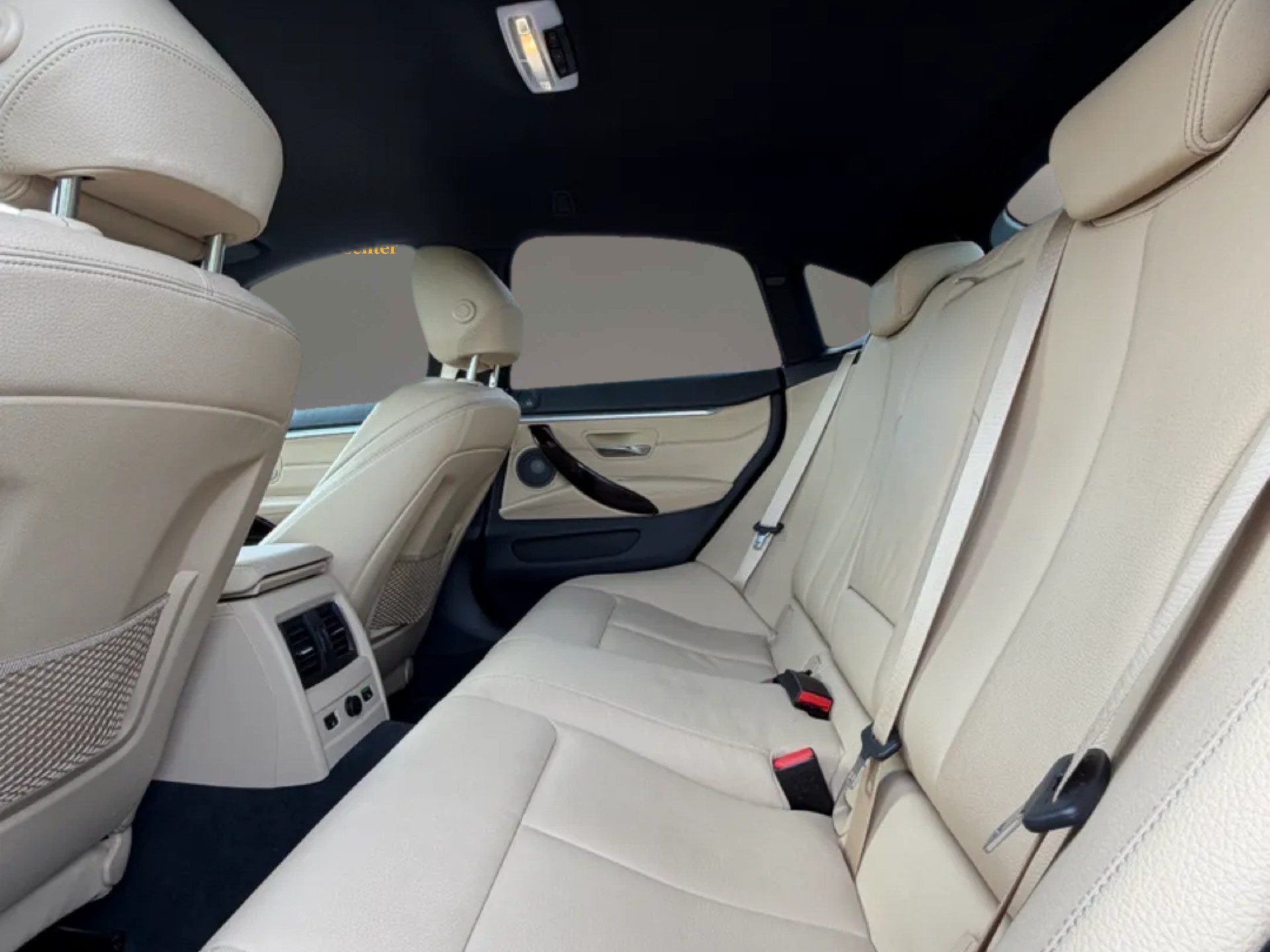 BMW 420d Gran Coupé xDrive M Sport Steptronic-image-12