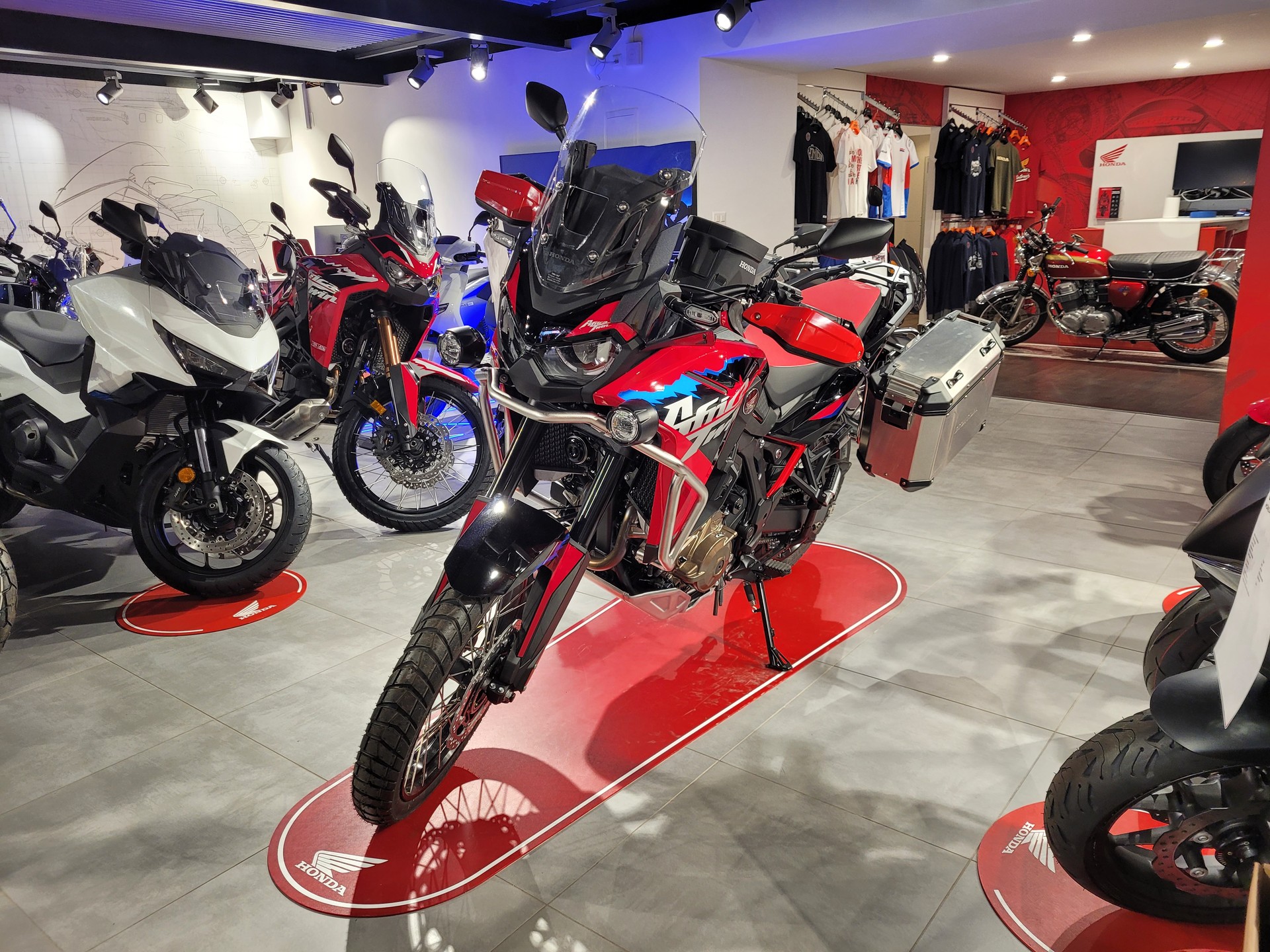 HONDA CRF 1100 DCT Africa Twin-image-4