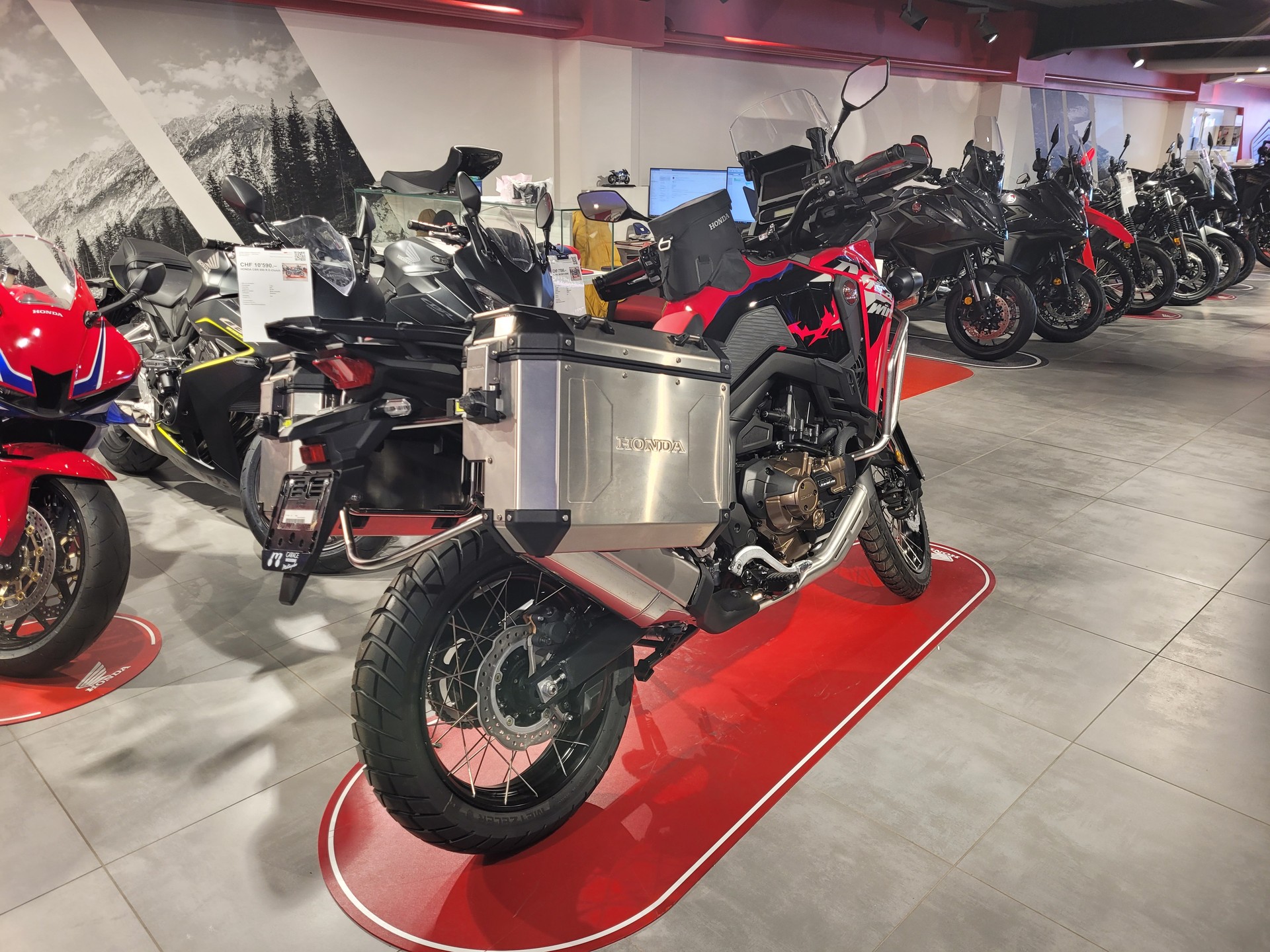 HONDA CRF 1100 DCT Africa Twin-image-2