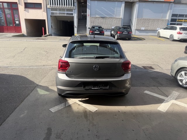 VW Polo 1.0 BMT Trendline-image-4