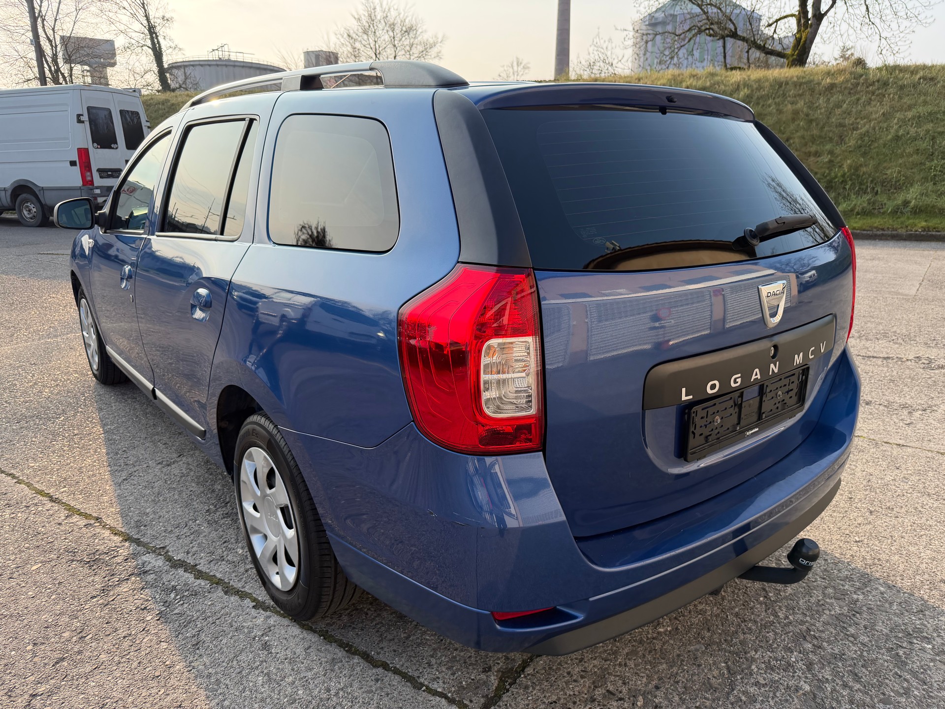 DACIA Logan MCV 0.9 Supreme-showroom-element-2