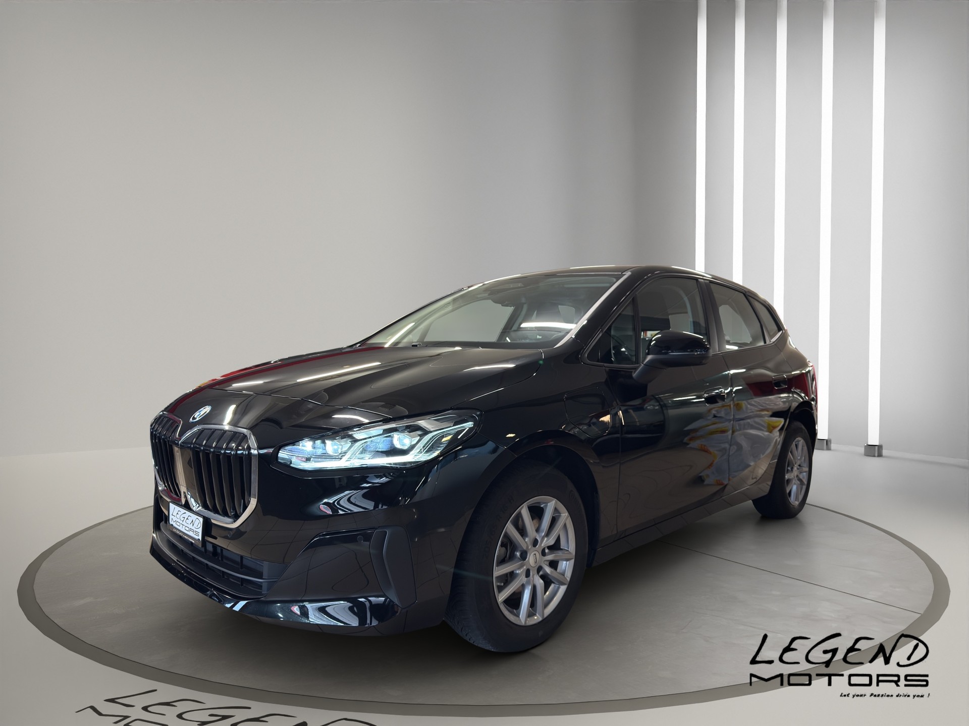 BMW 225e xDrive Active Tourer LEASING à partir de CHF 399.-/mois-showroom-element-2